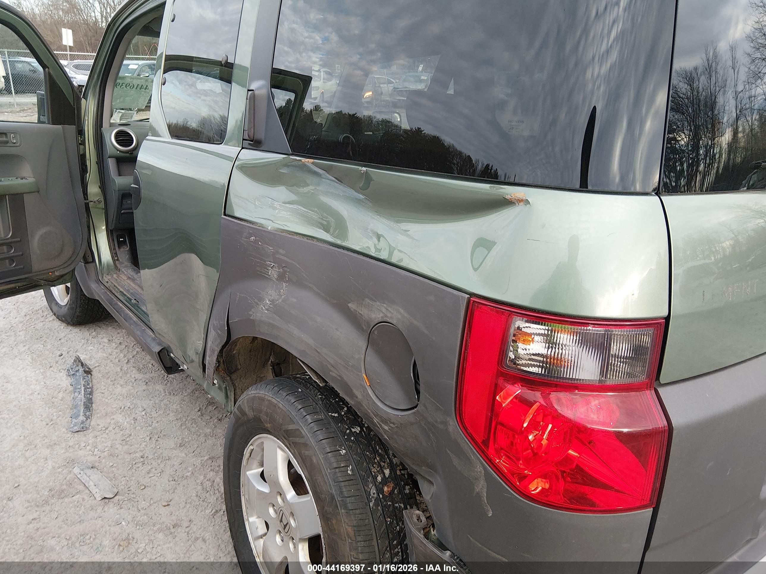 HONDA ELEMENT image 6