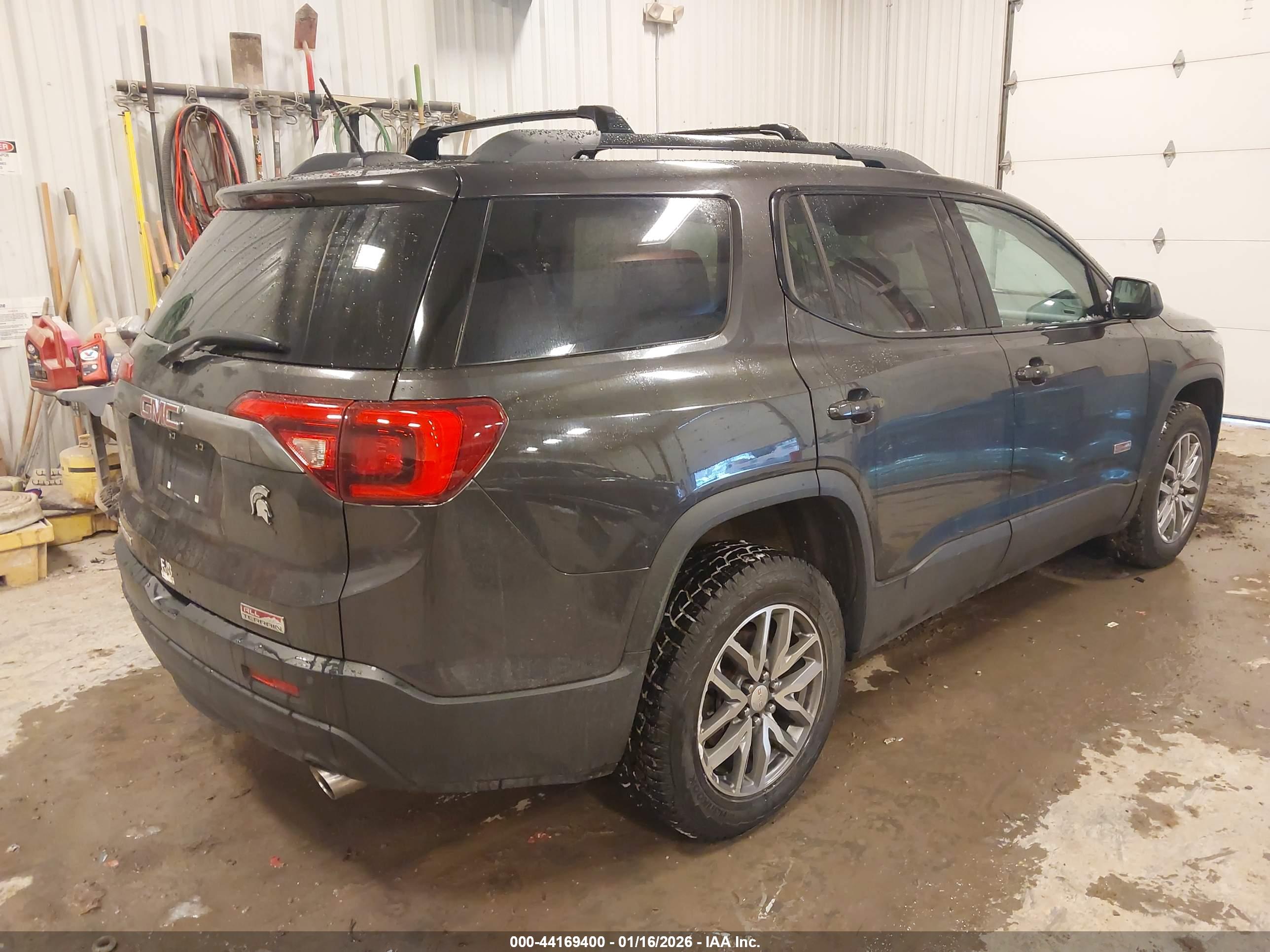 GMC ACADIA image 4