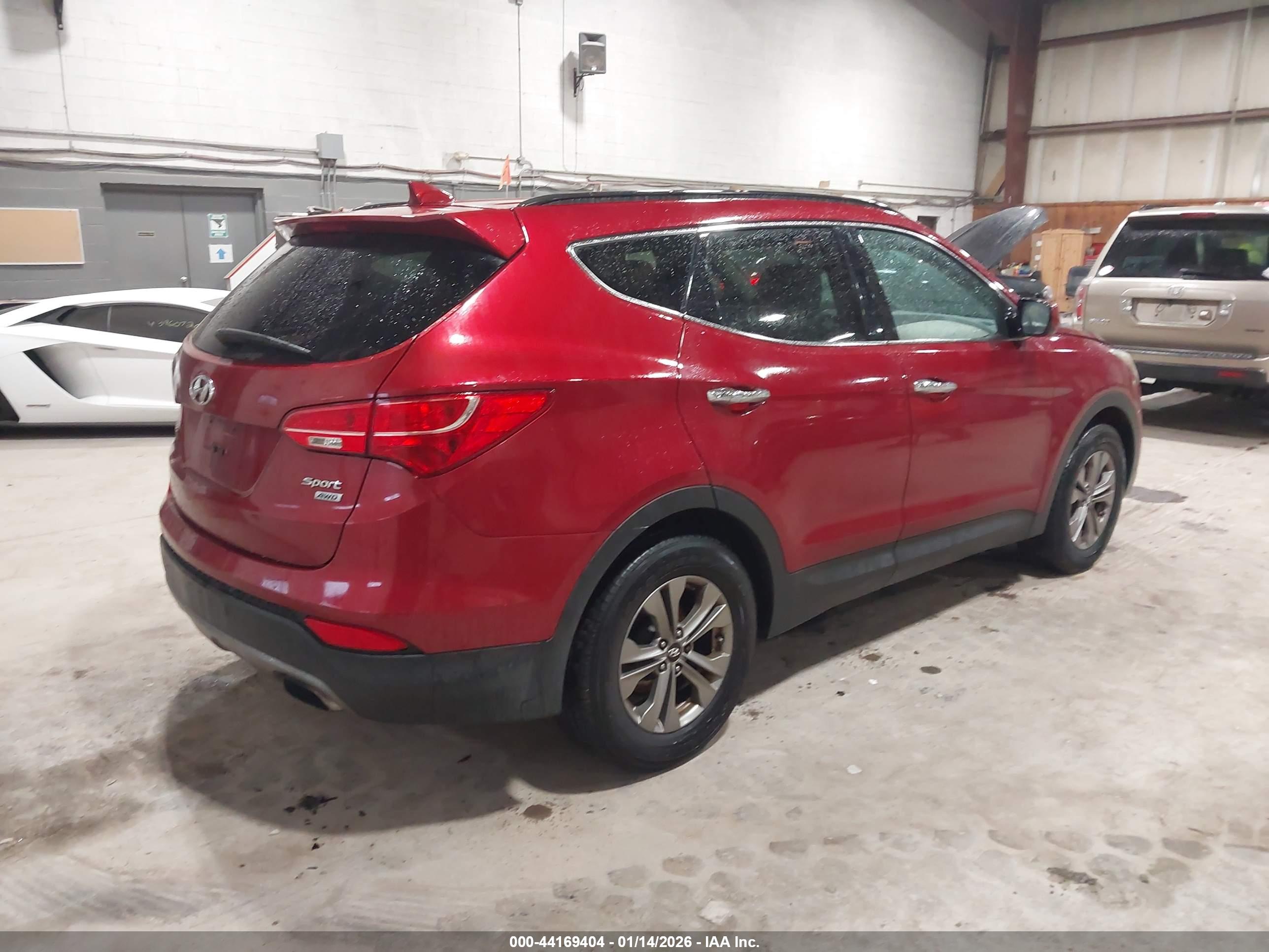HYUNDAI SANTA image 4