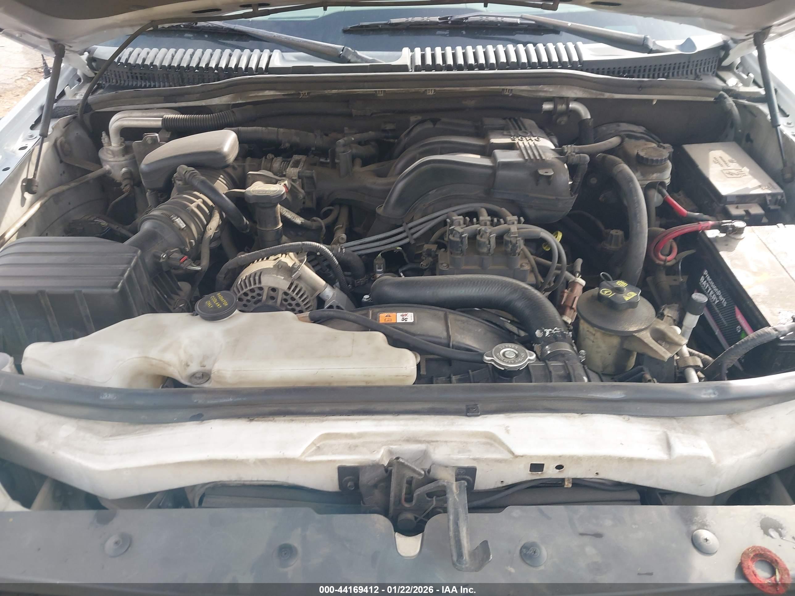FORD EXPLORER image 10