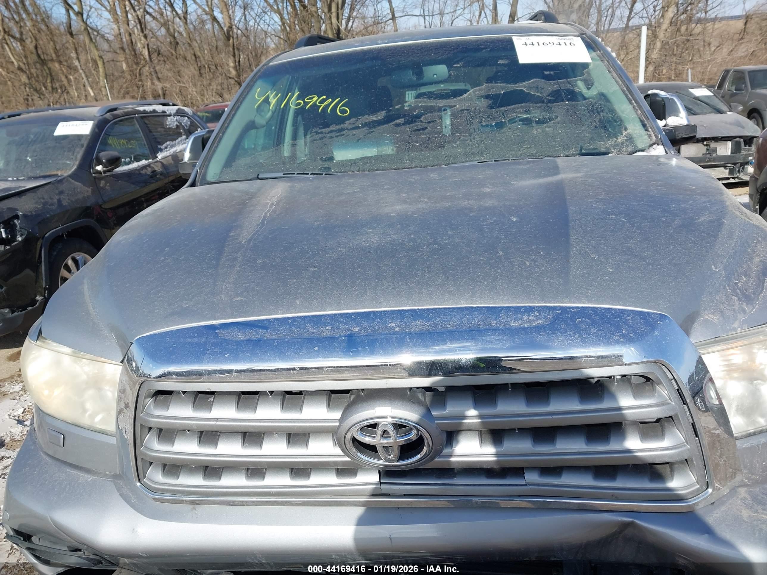 TOYOTA SEQUOIA image 10