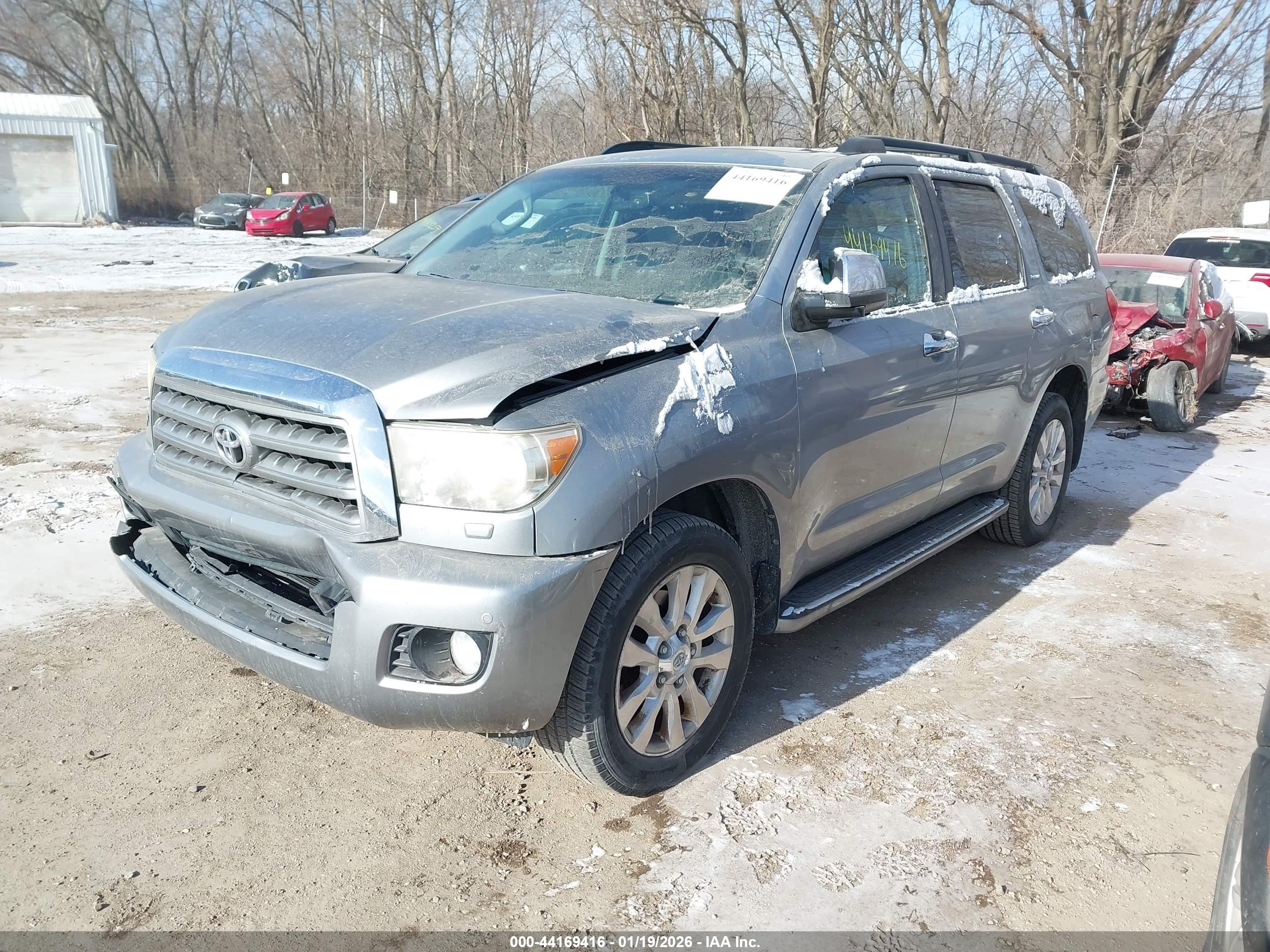 TOYOTA SEQUOIA image 2