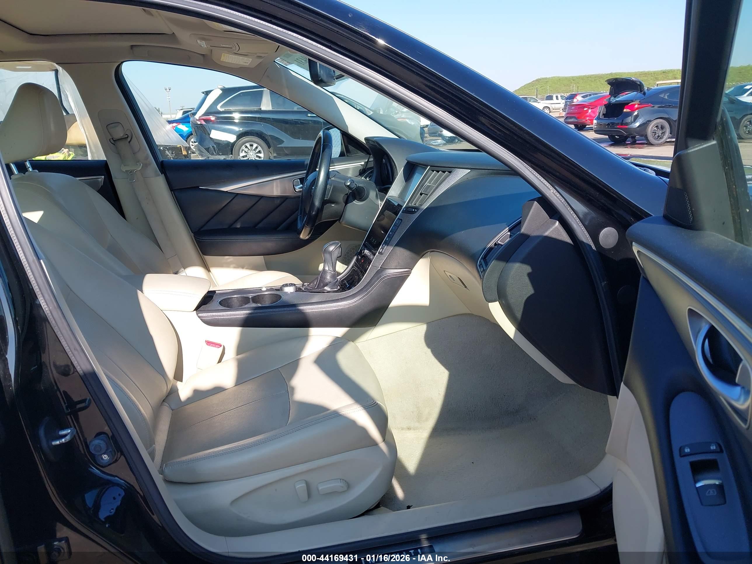 INFINITI Q50 image 5