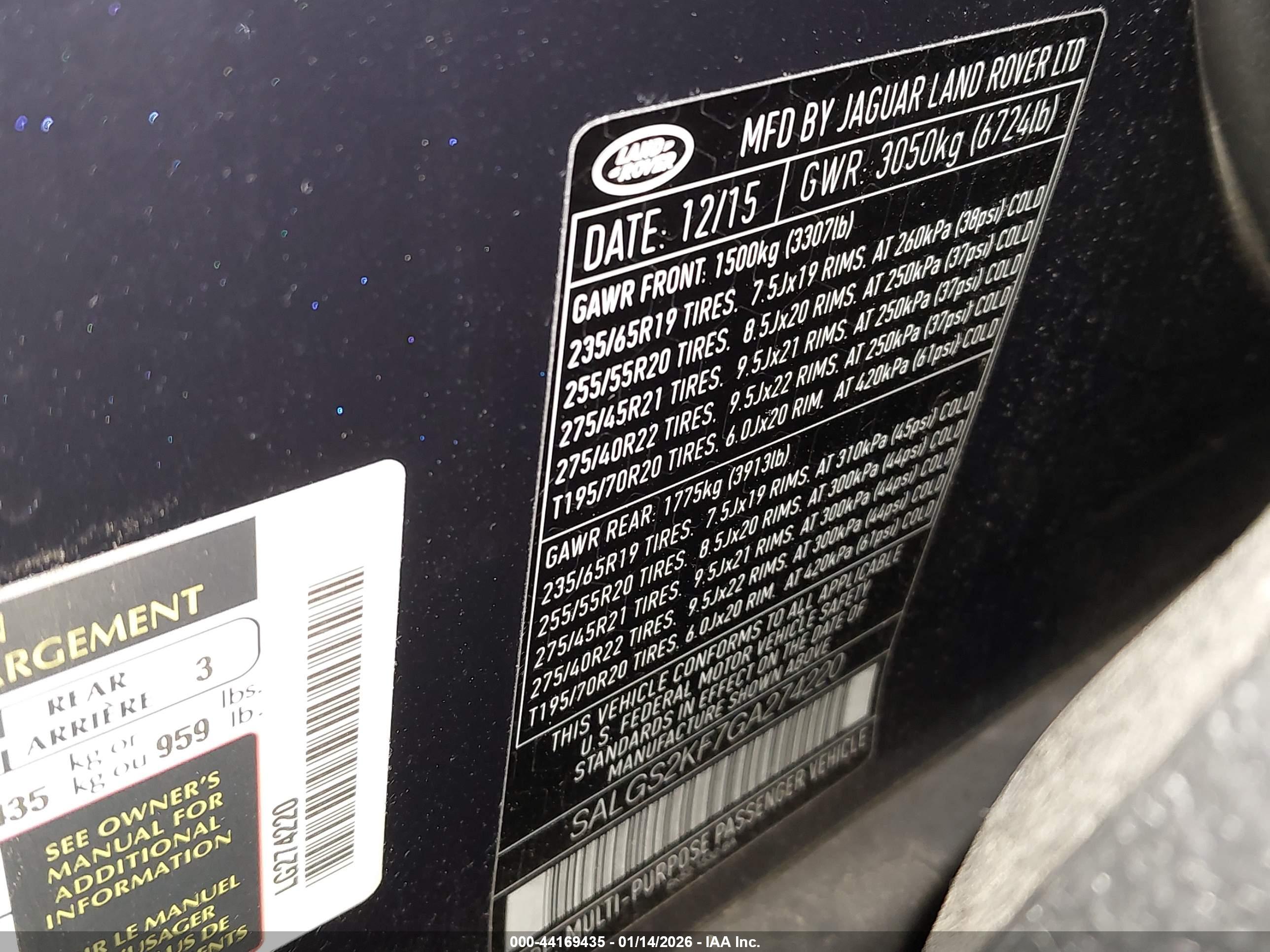 LAND ROVER image 9