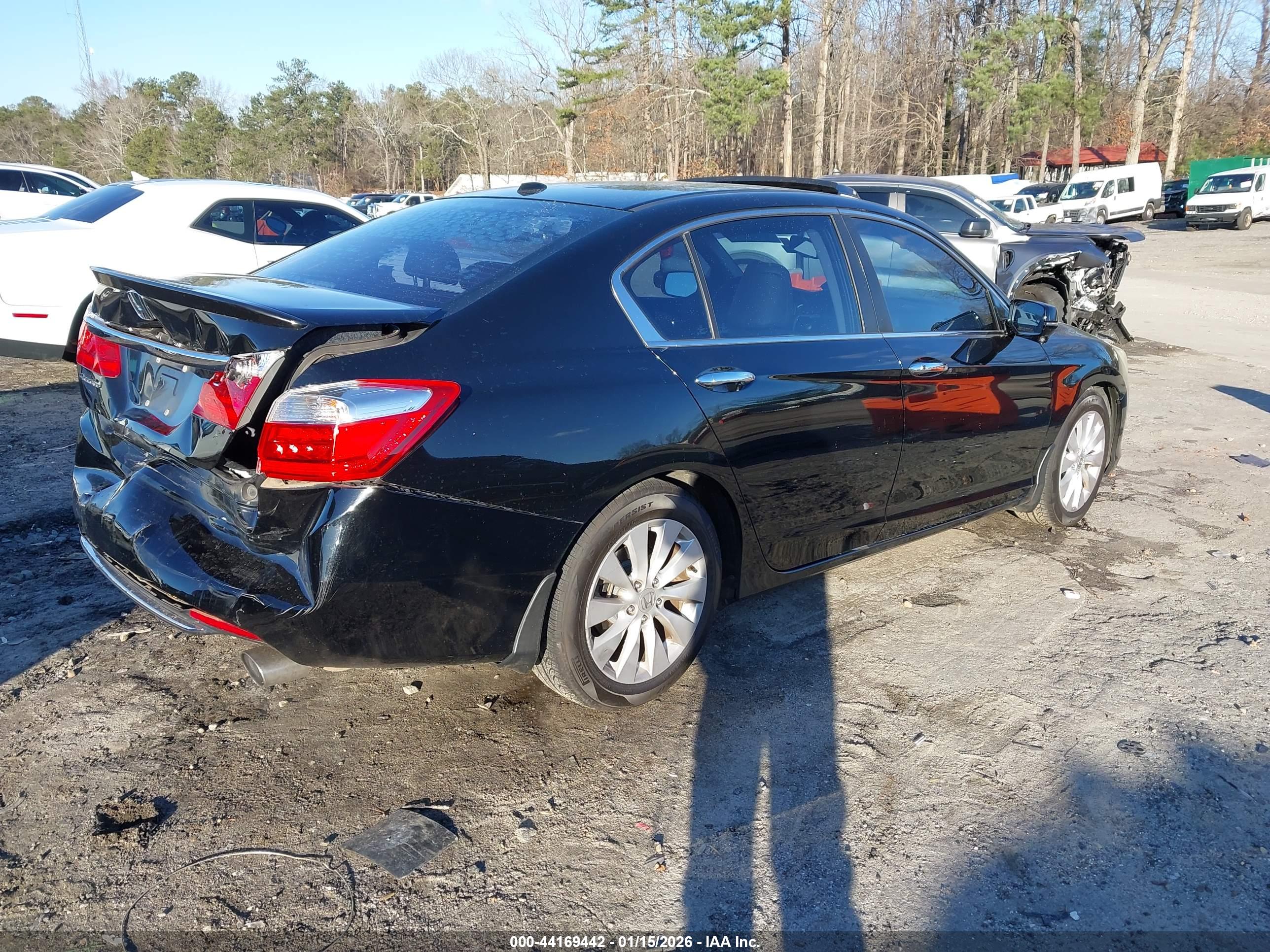 HONDA ACCORD image 4