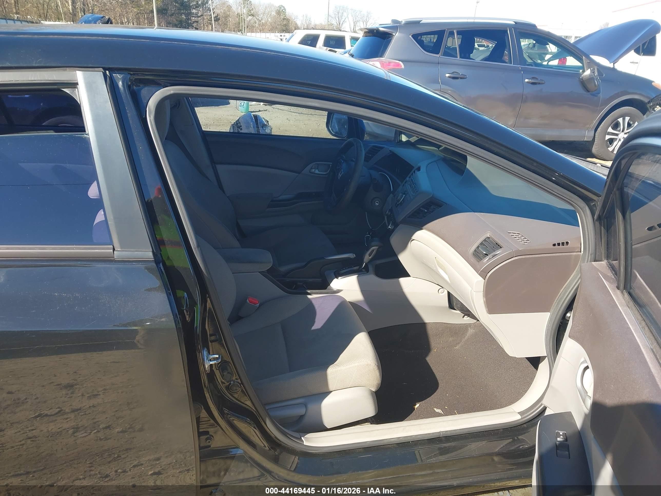 HONDA CIVIC image 5