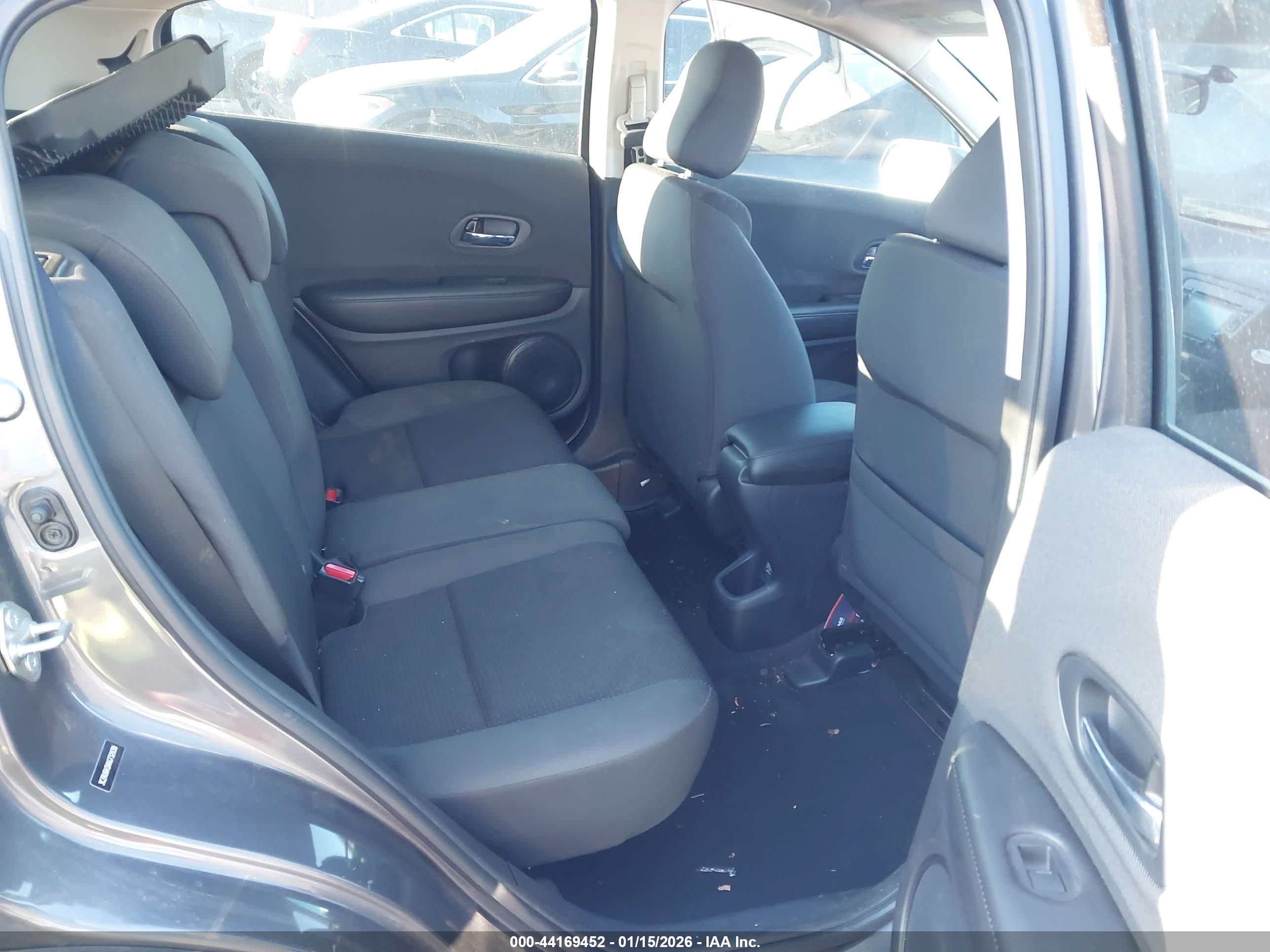 HONDA HR-V image 8