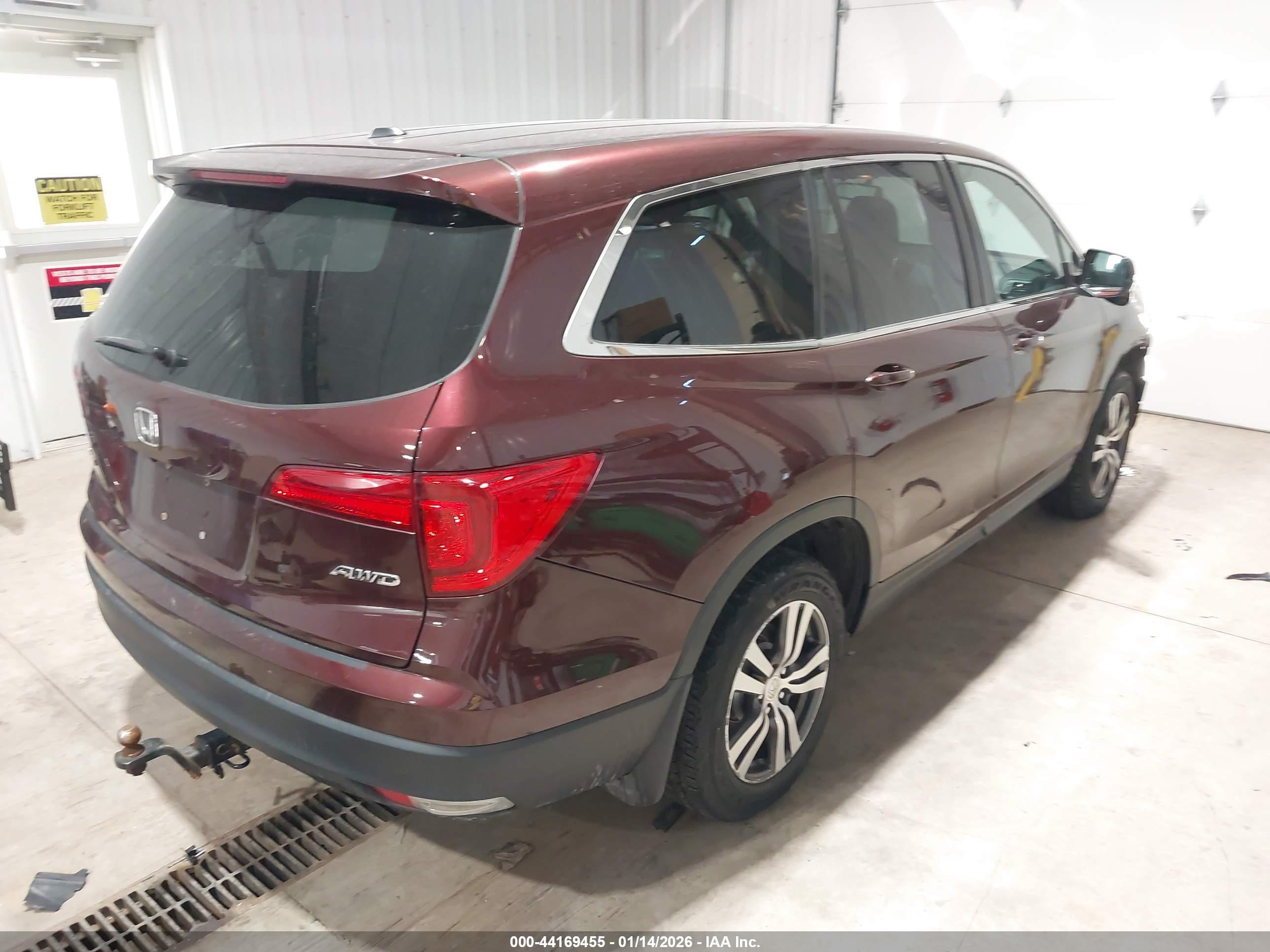 HONDA PILOT image 4