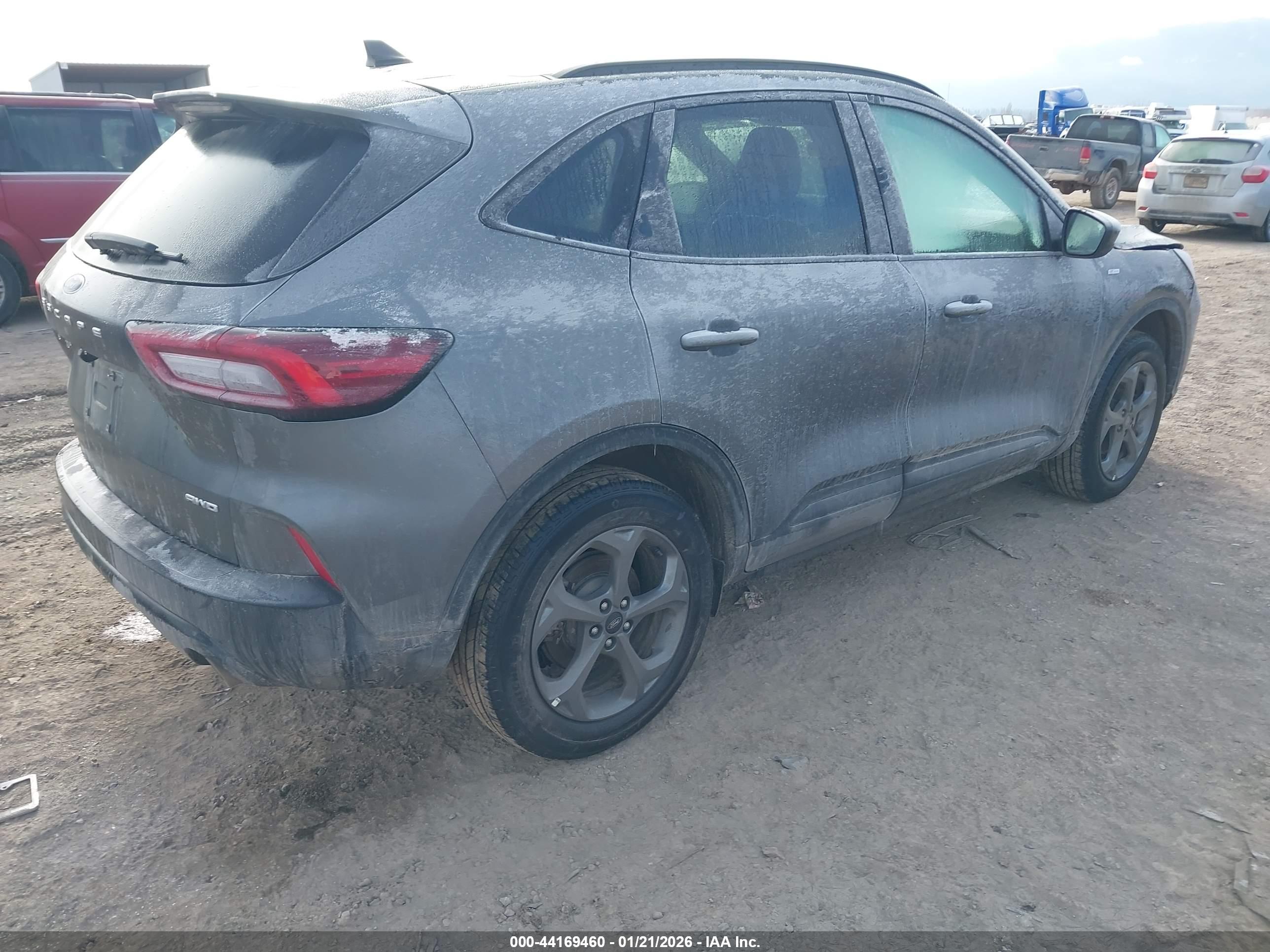 FORD ESCAPE image 4