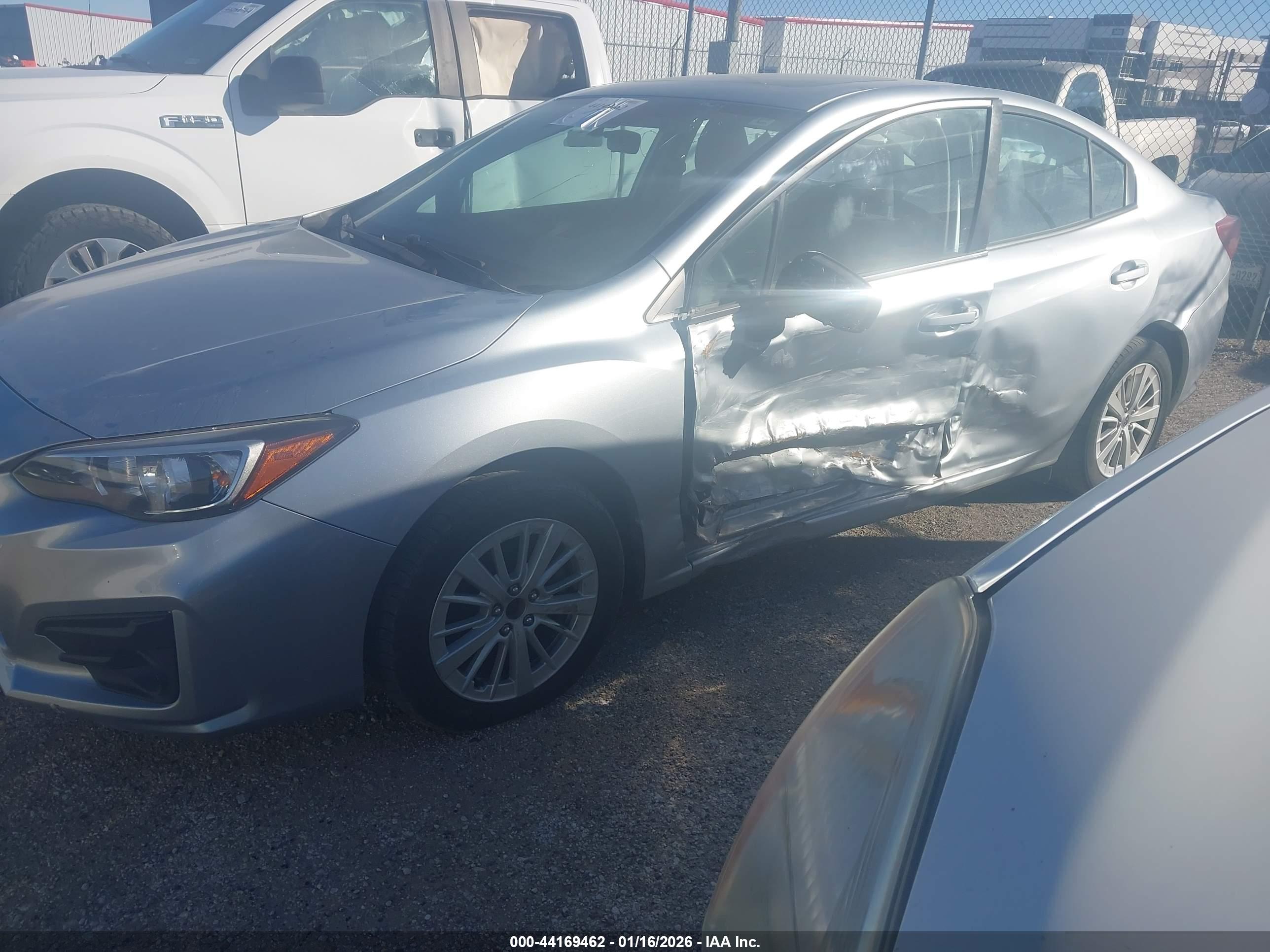 SUBARU IMPREZA image 2