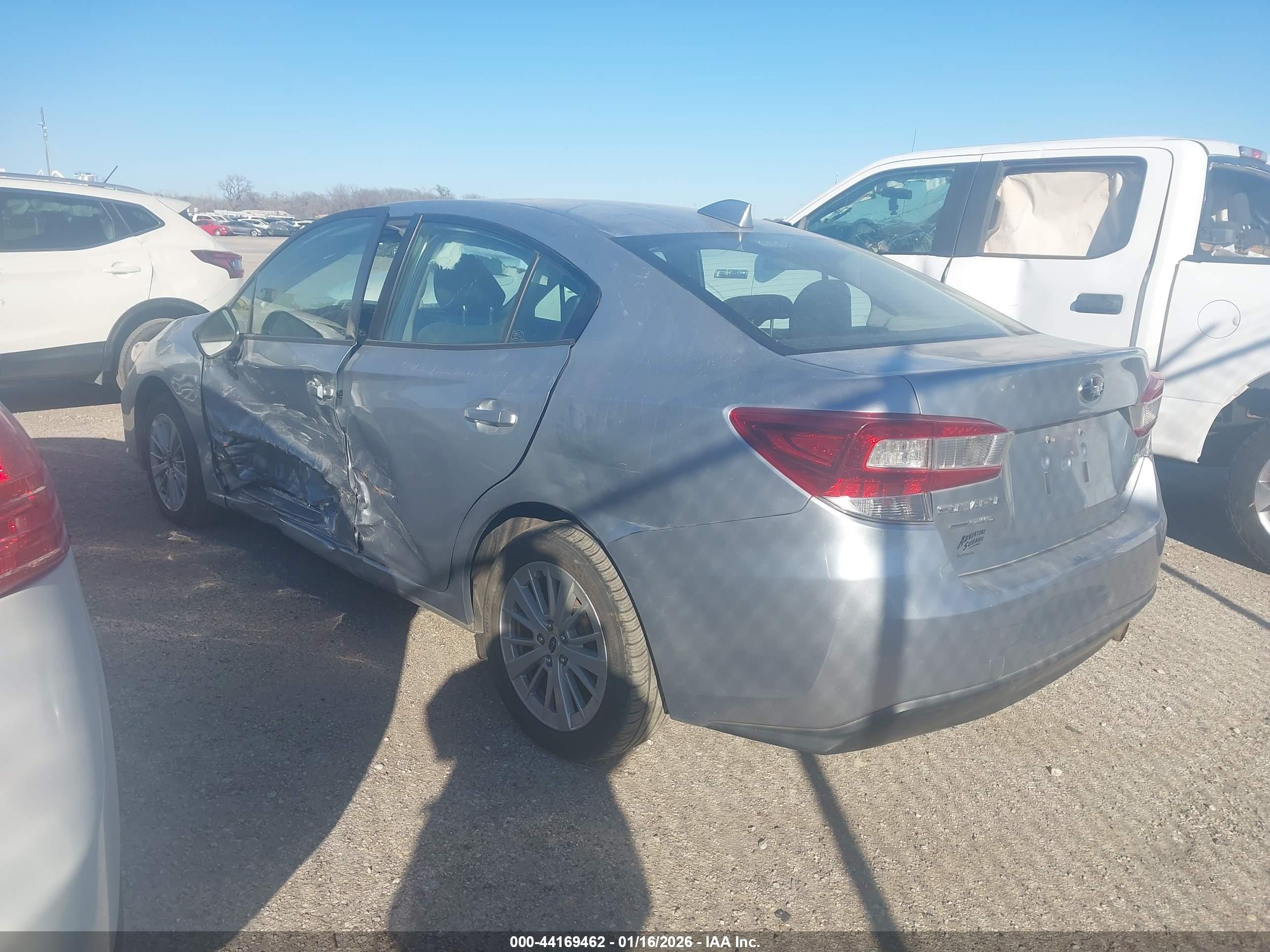 SUBARU IMPREZA image 3