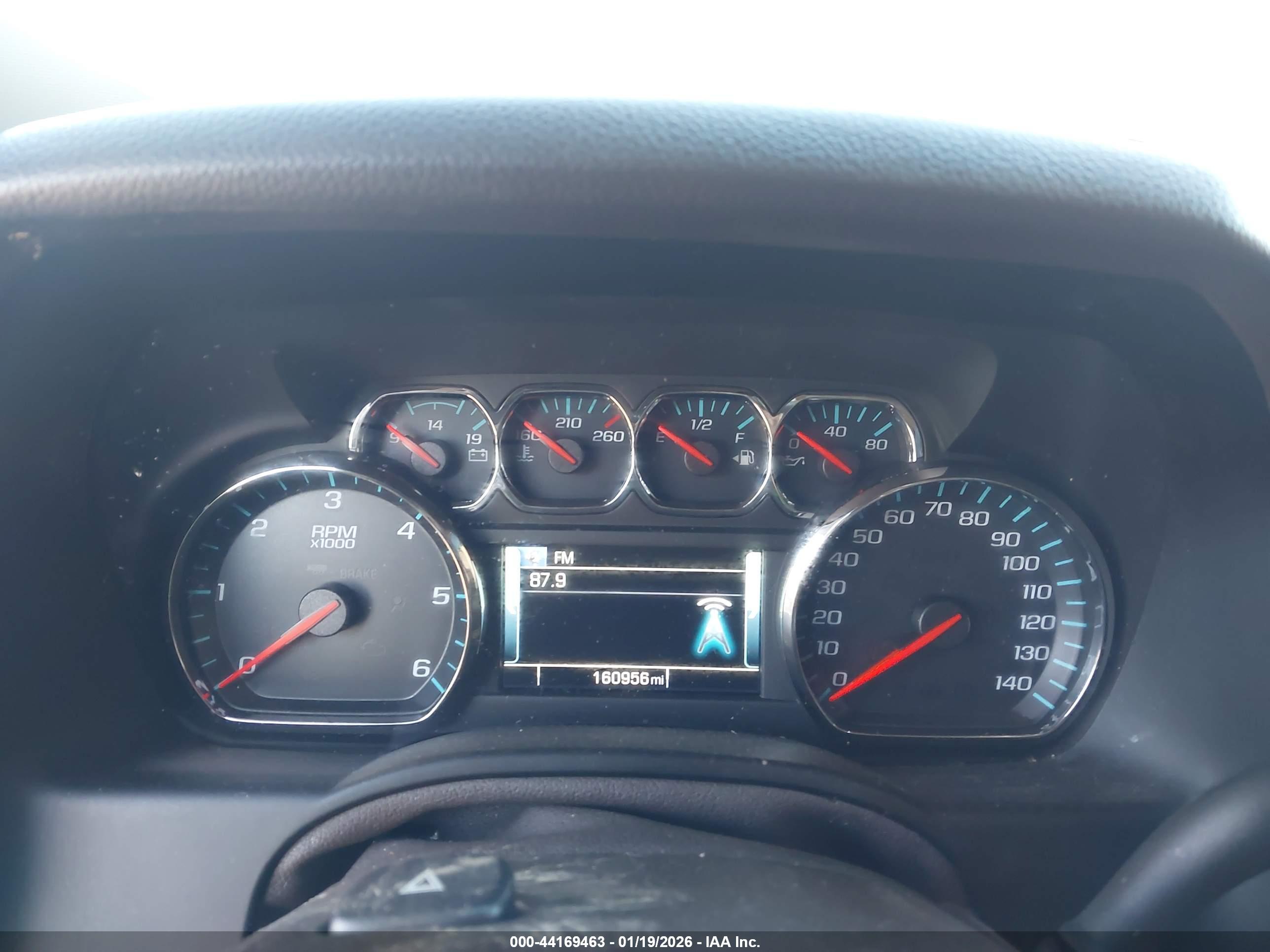 CHEVROLET TAHOE image 7