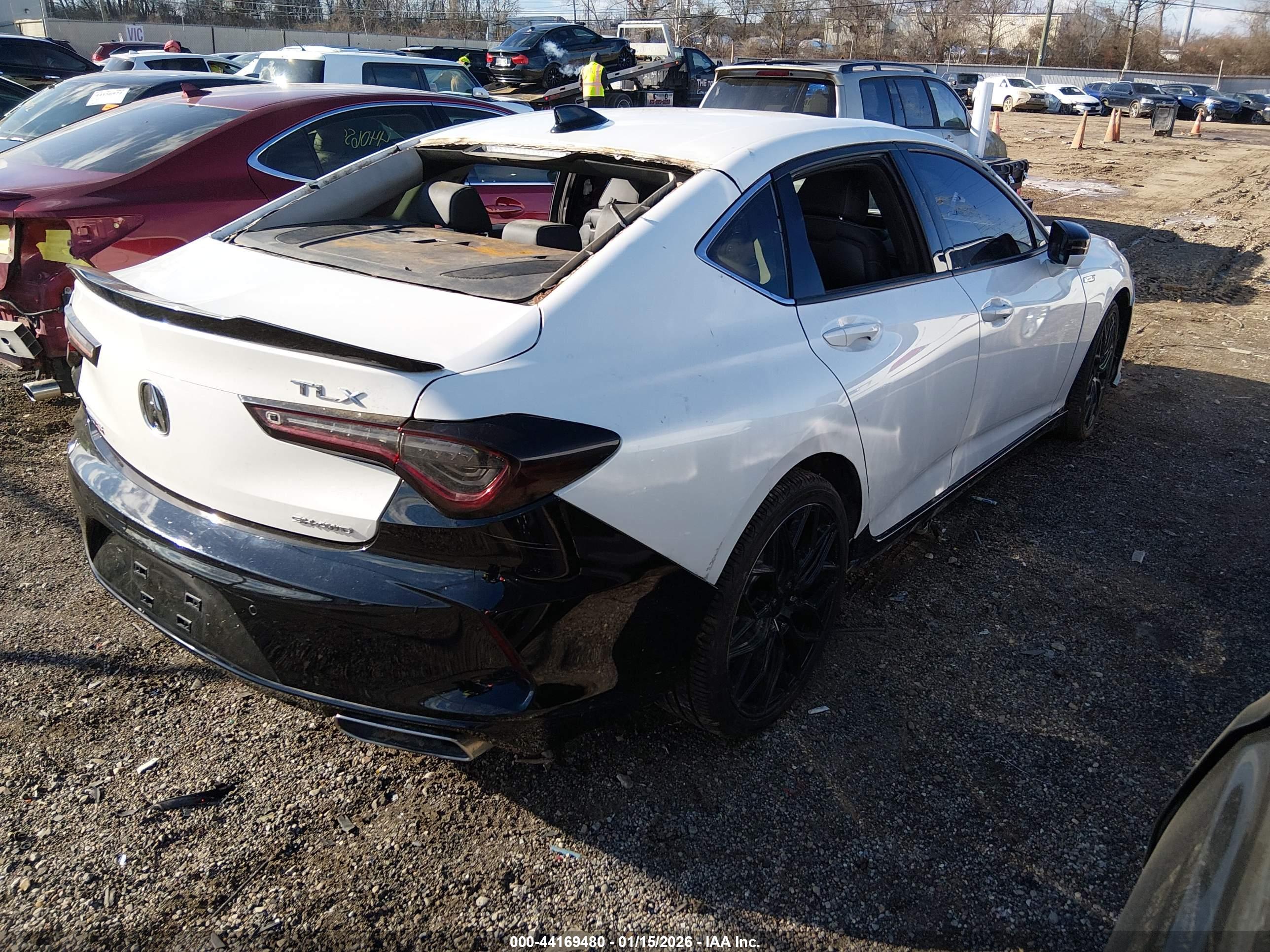 ACURA TLX image 4