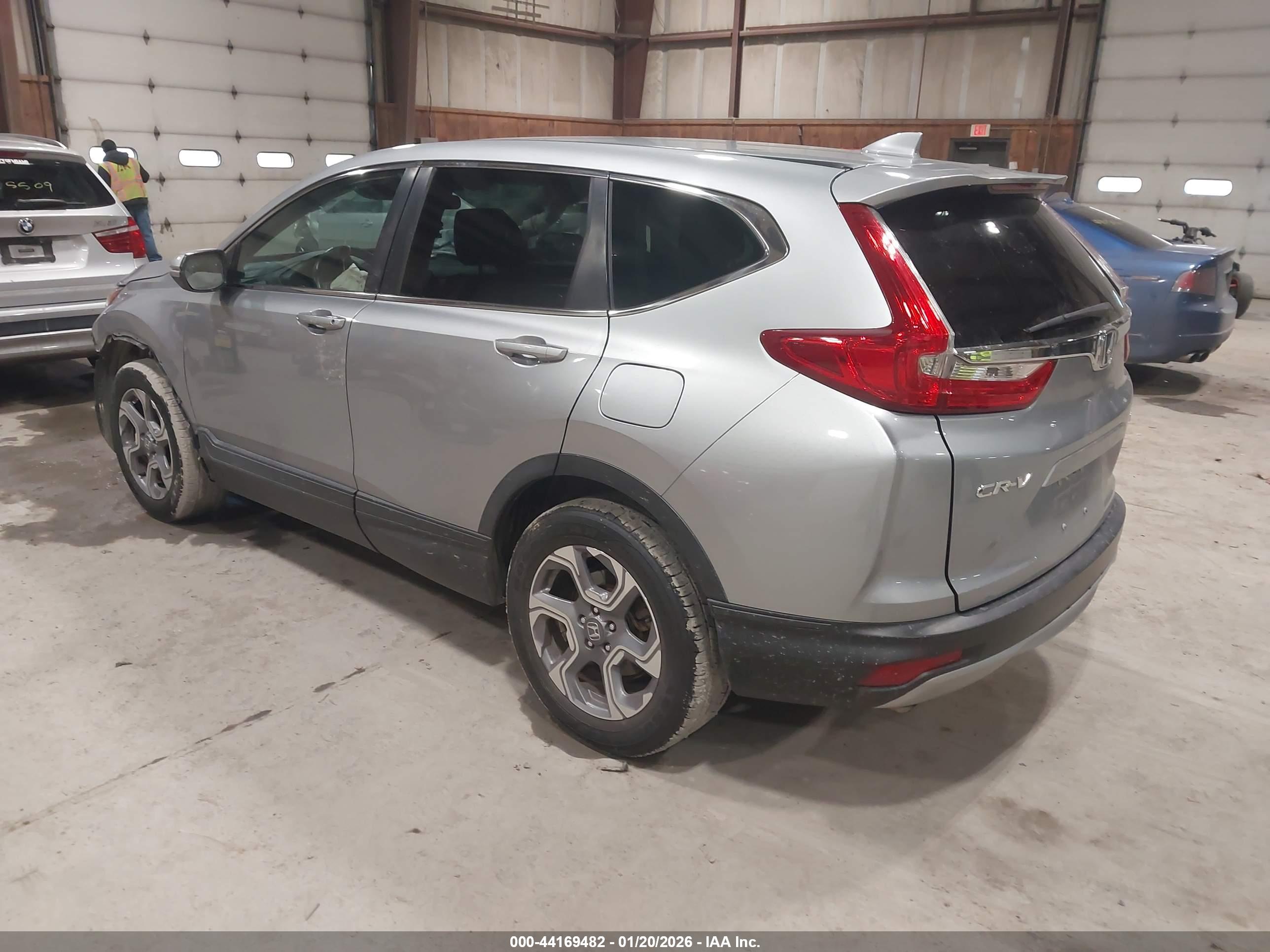 HONDA CR-V image 3