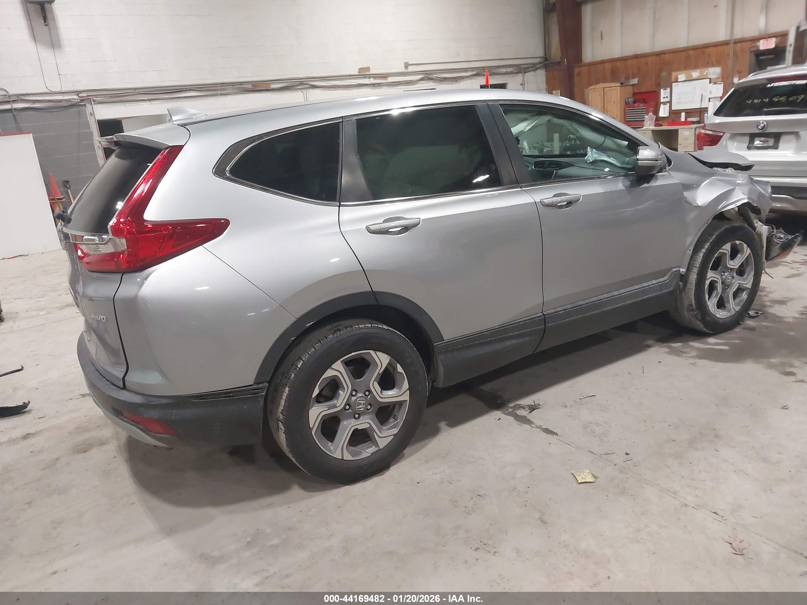 HONDA CR-V image 4