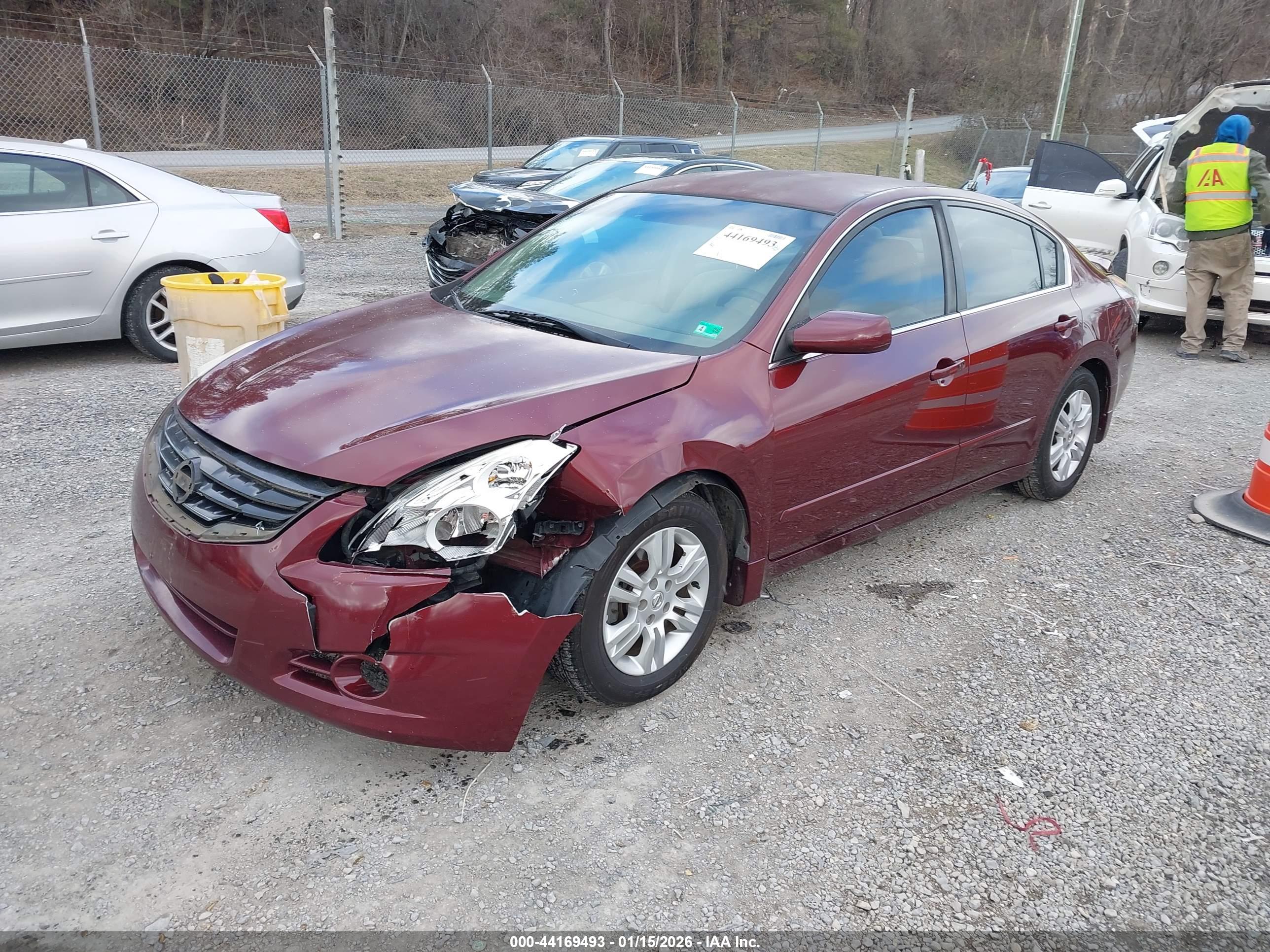 NISSAN ALTIMA image 2