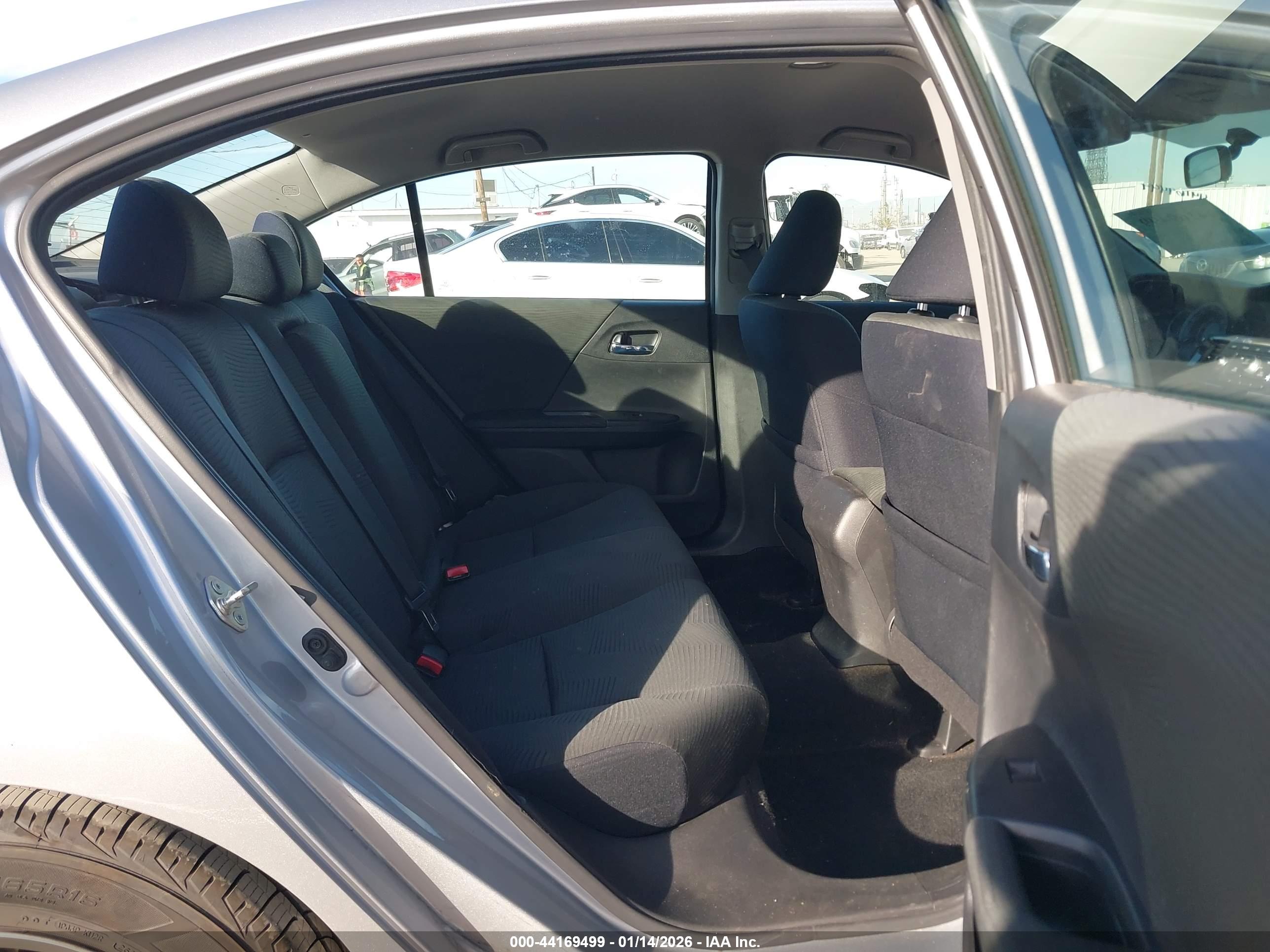 HONDA ACCORD image 8