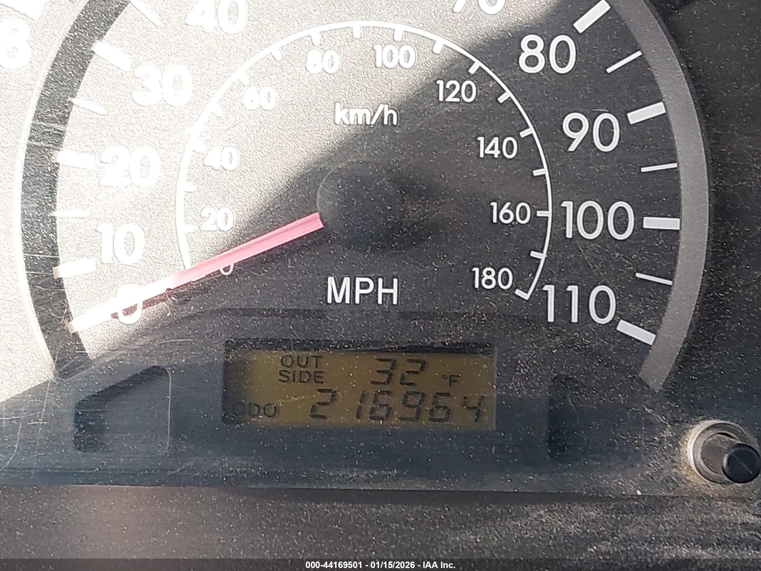TOYOTA COROLLA image 7