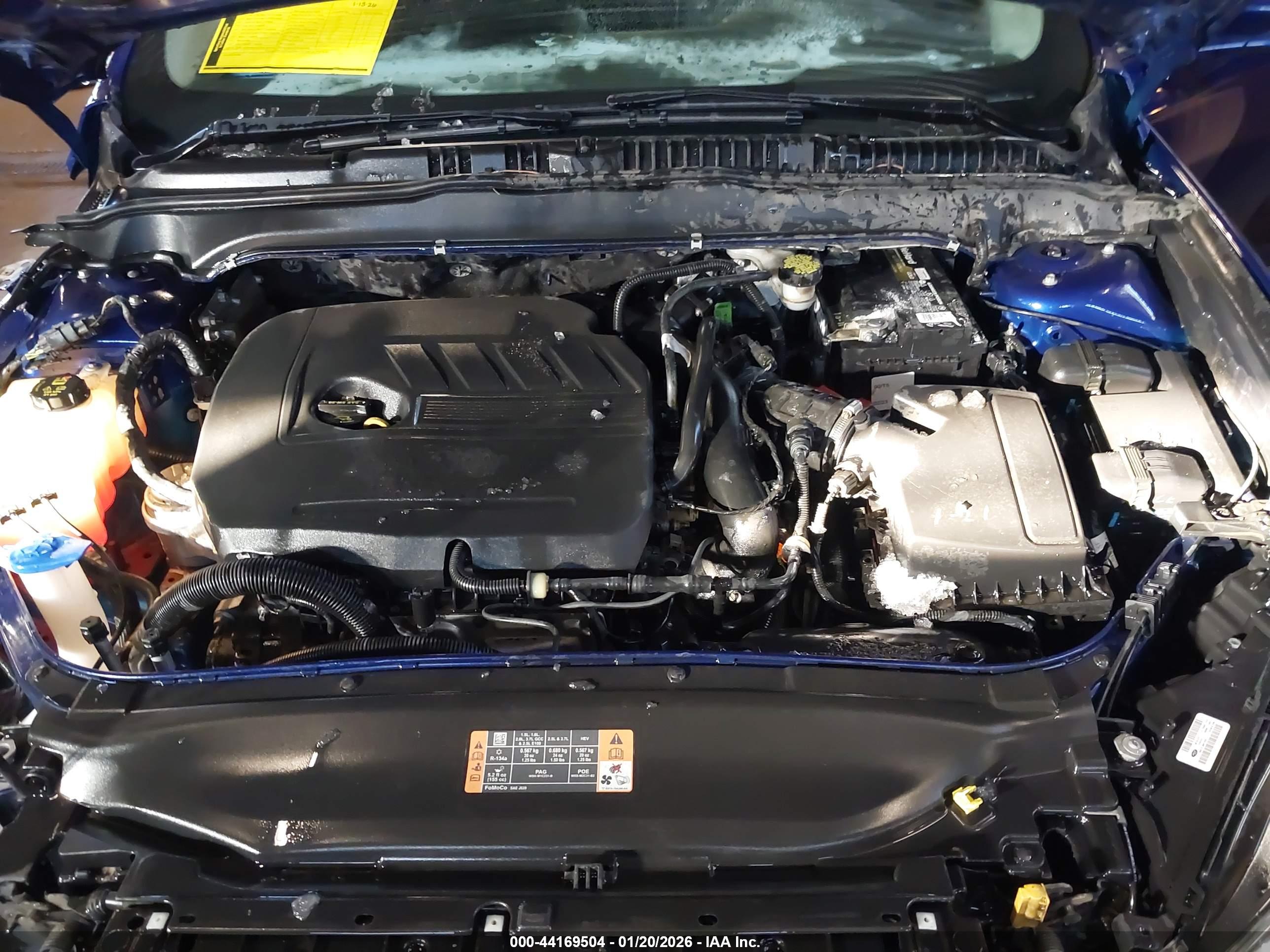 FORD FUSION image 10