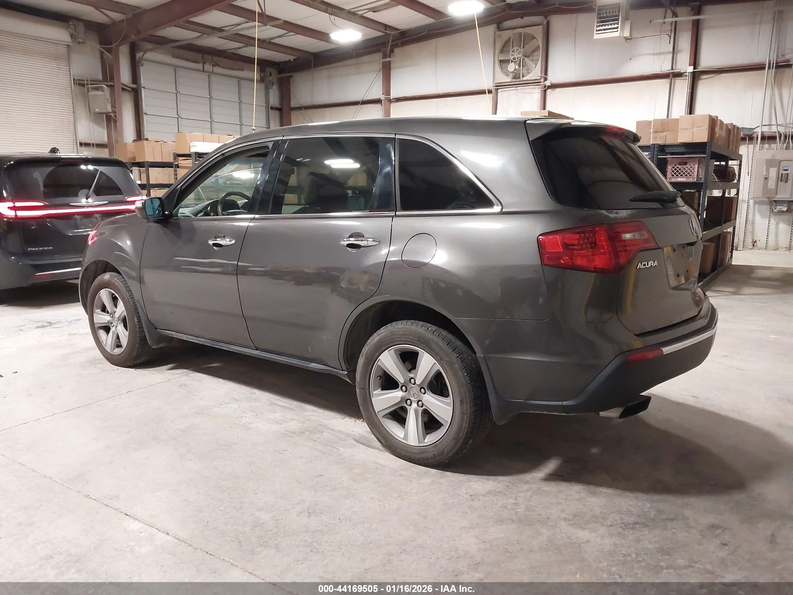 ACURA MDX image 3