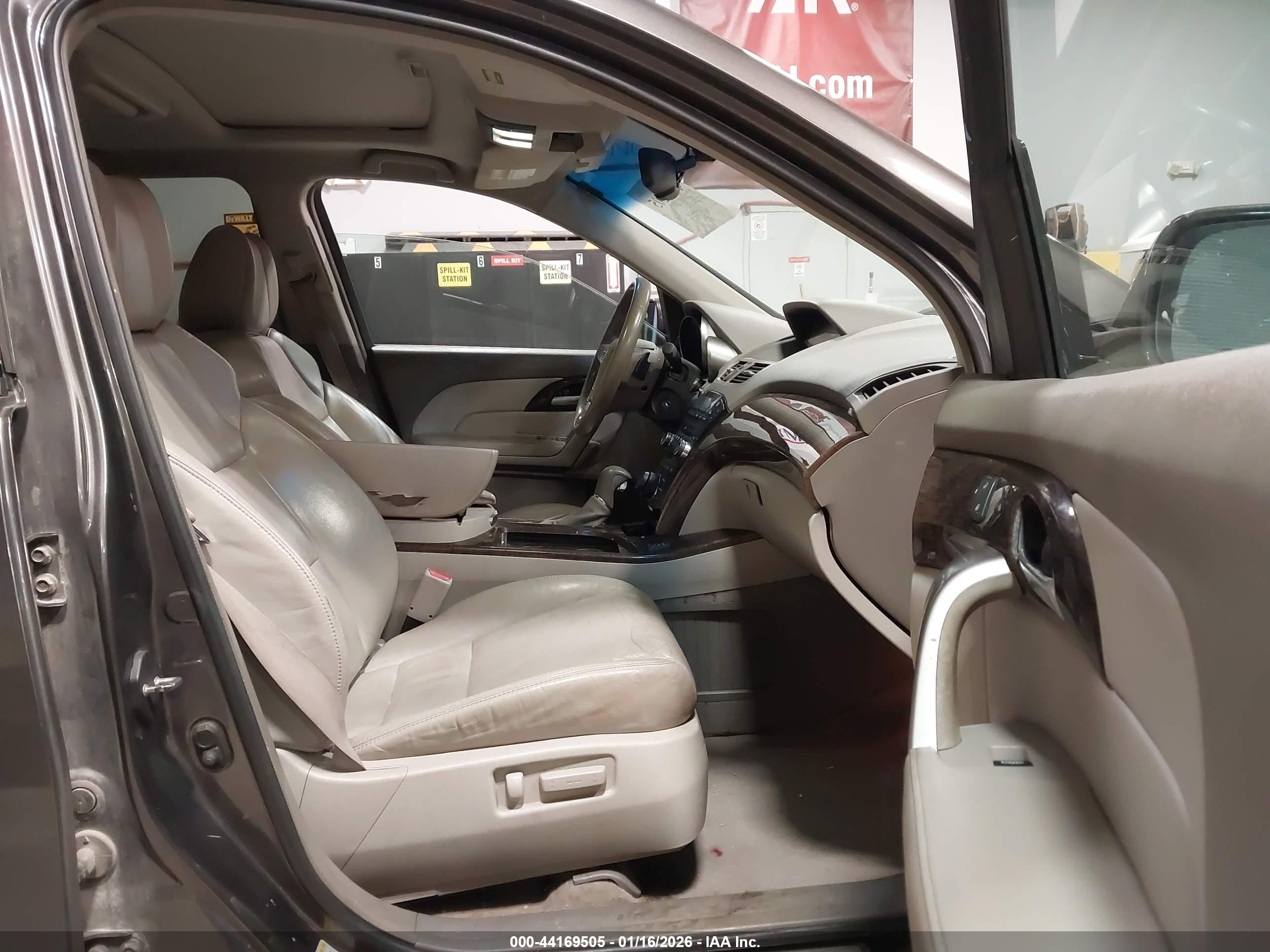 ACURA MDX image 5