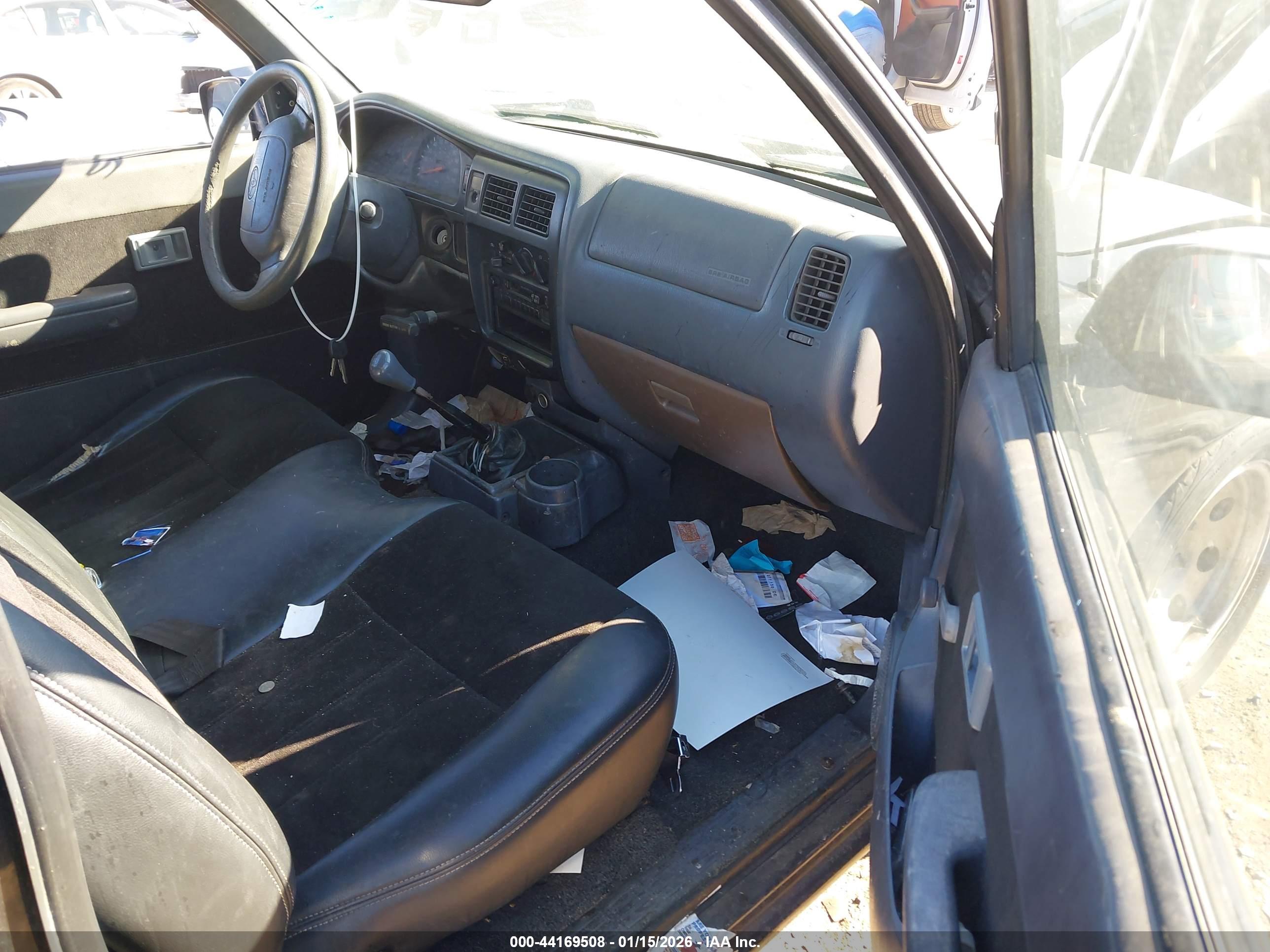 TOYOTA TACOMA image 5
