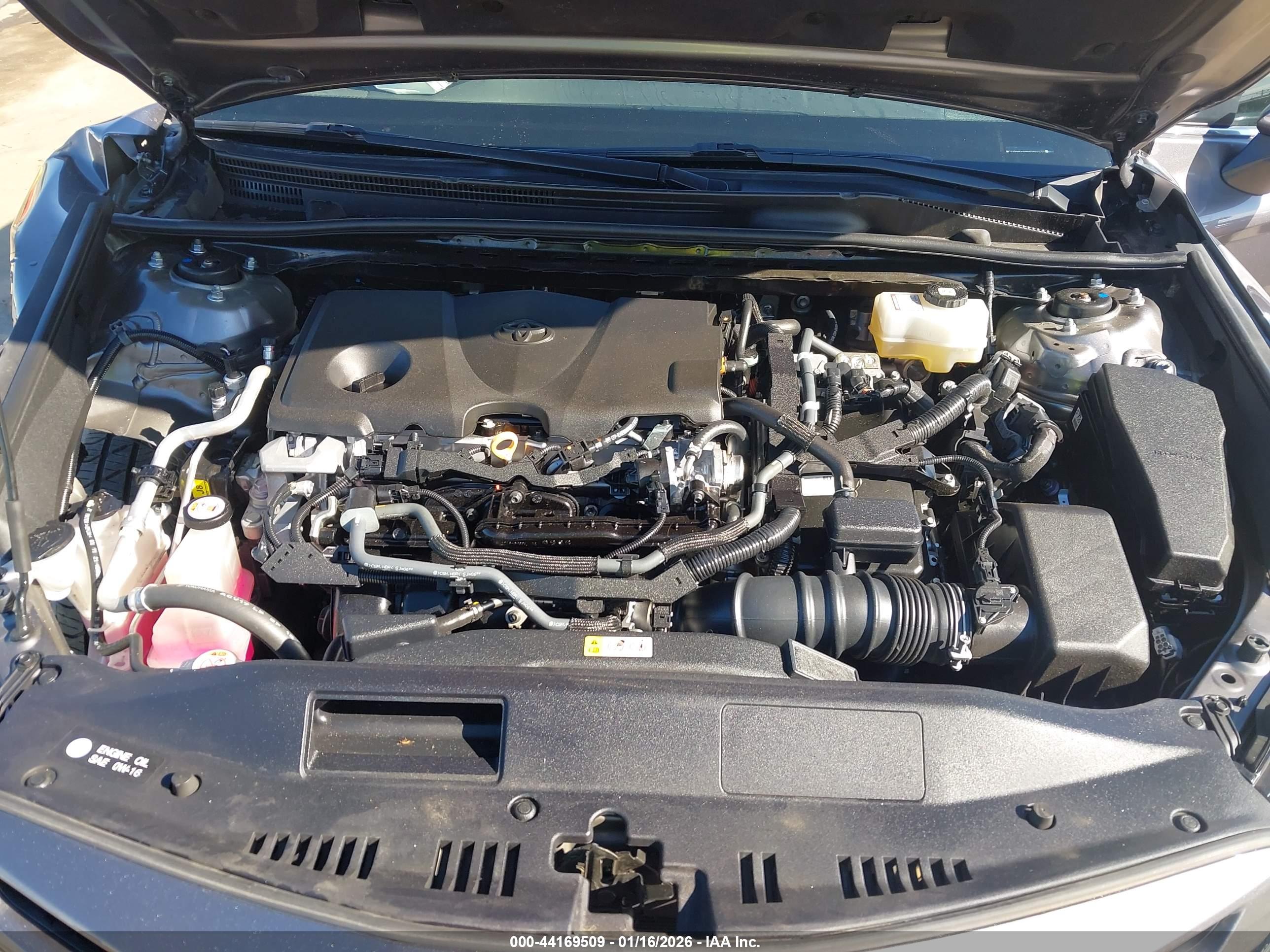TOYOTA CAMRY image 10