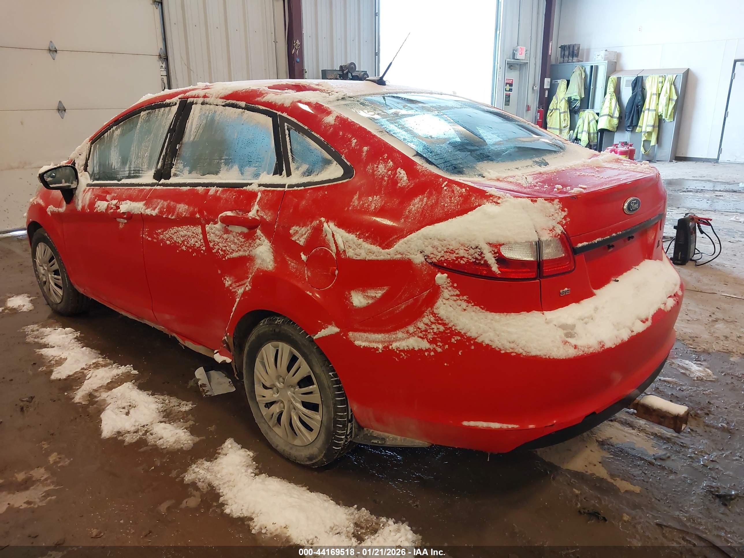 FORD FIESTA image 3