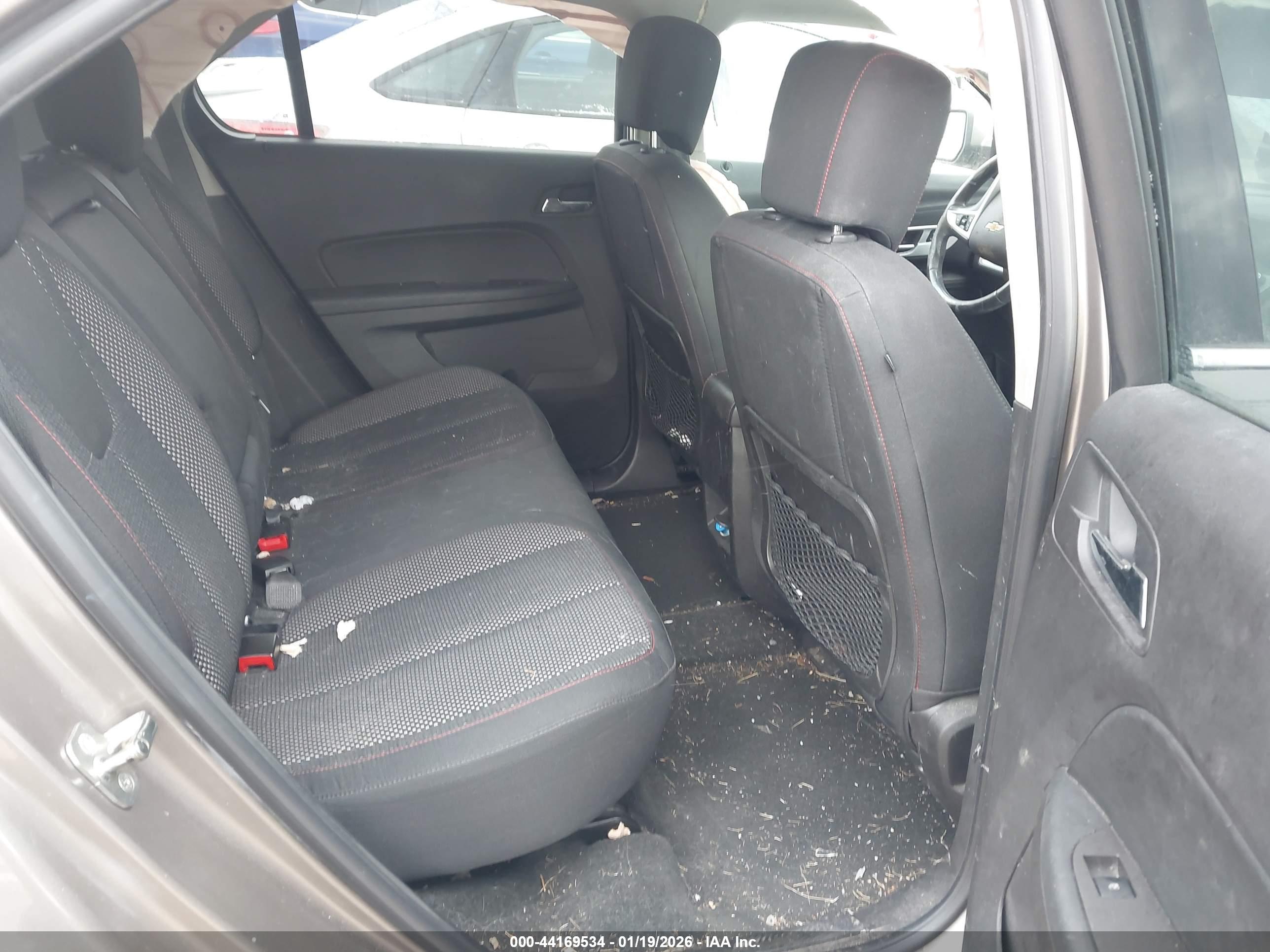 CHEVROLET EQUINOX image 8