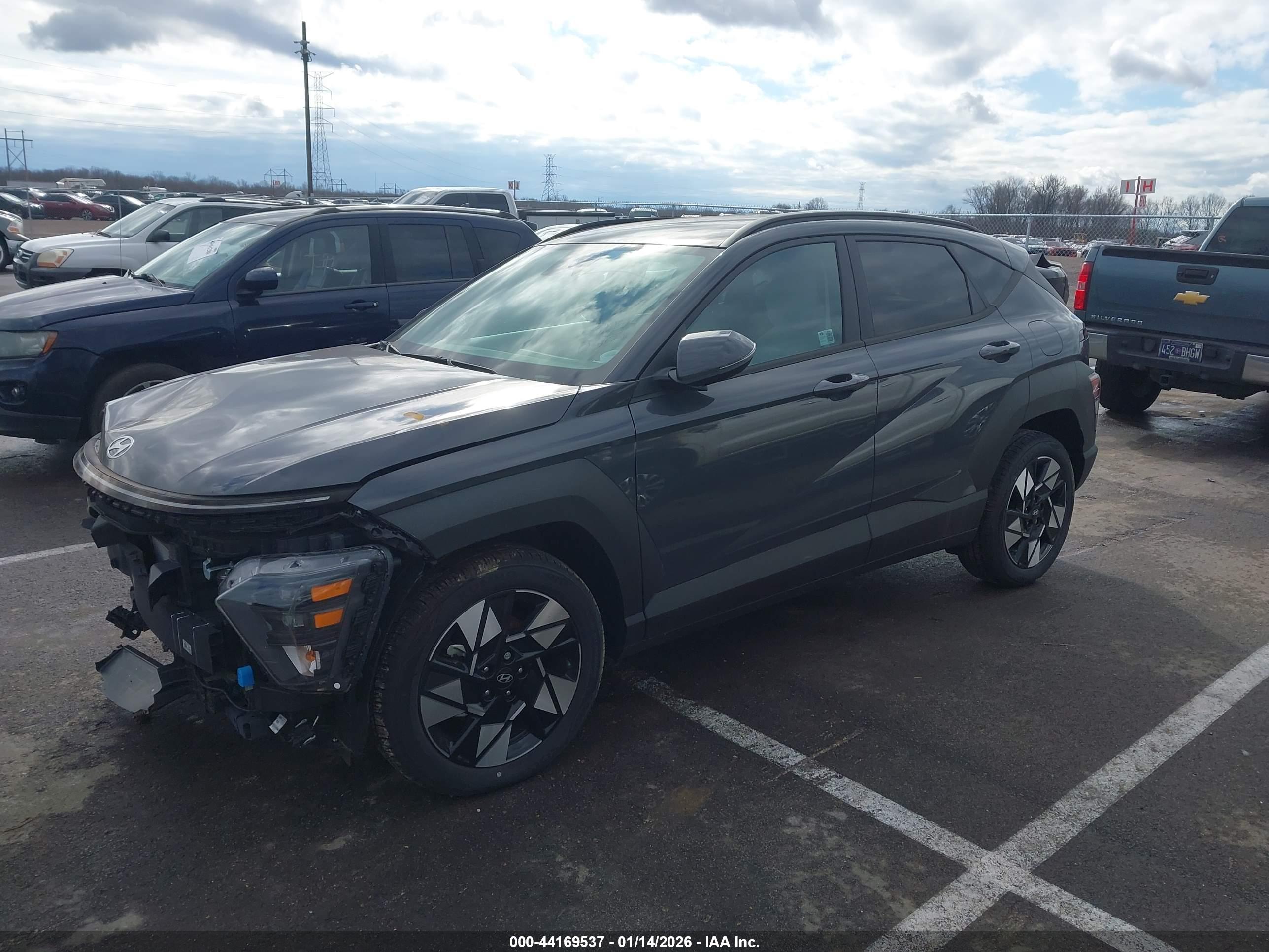 HYUNDAI KONA image 2