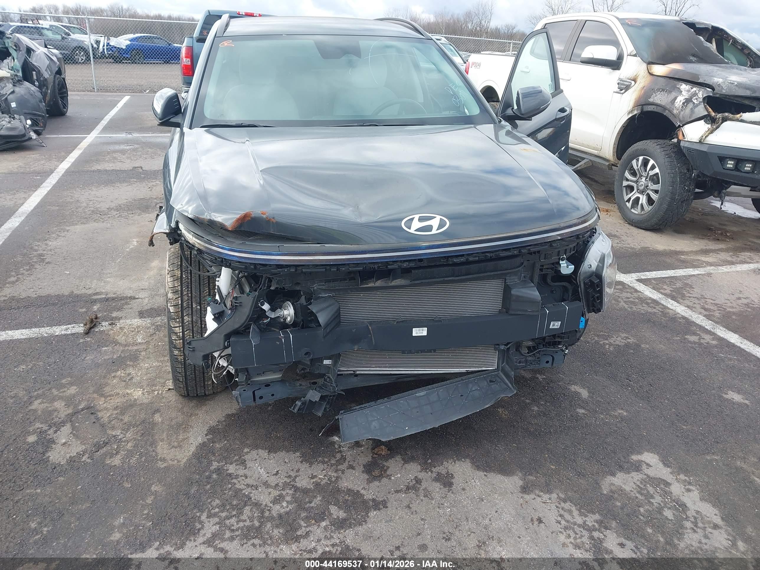 HYUNDAI KONA image 6