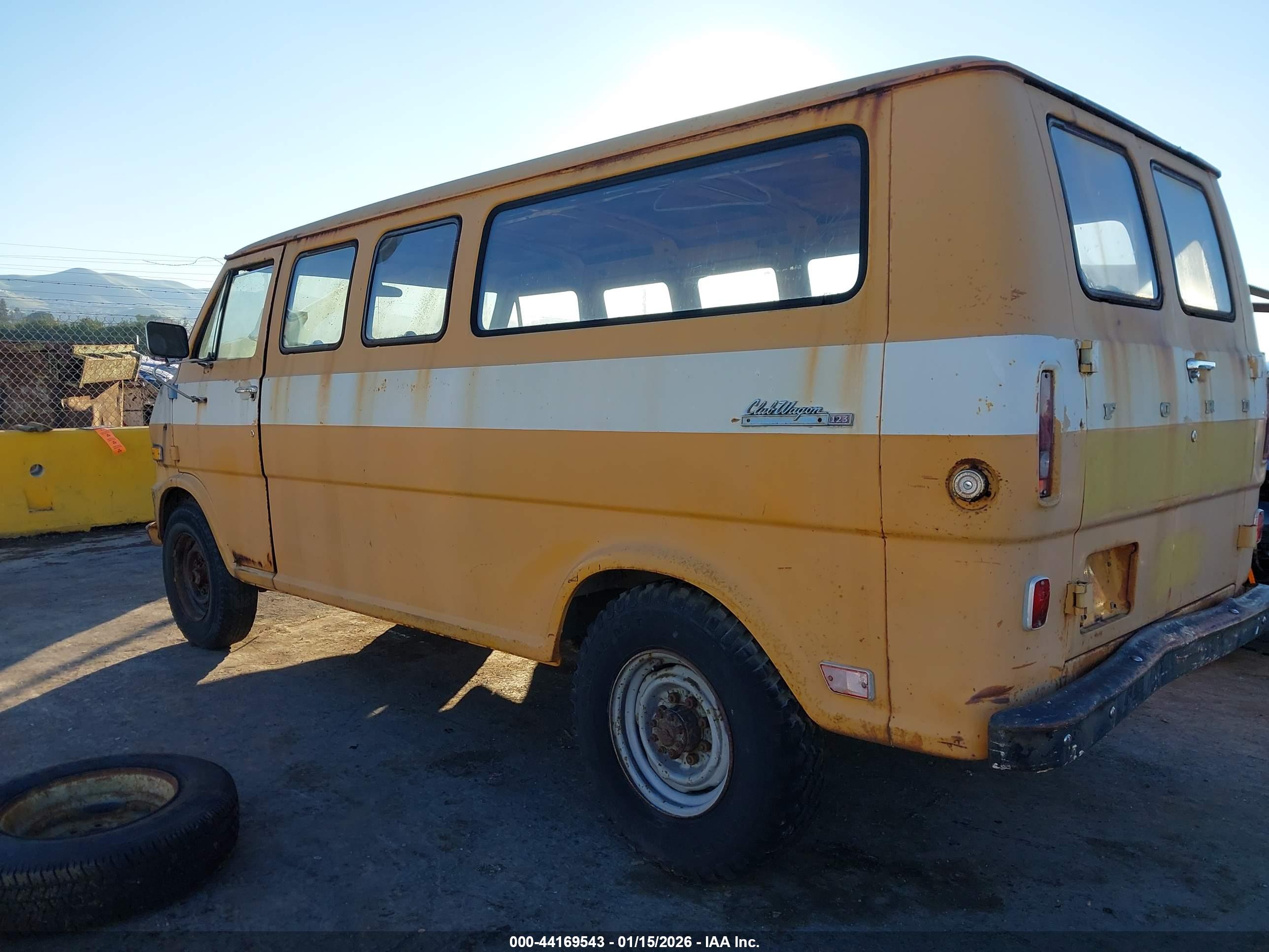 FORD VAN image 3