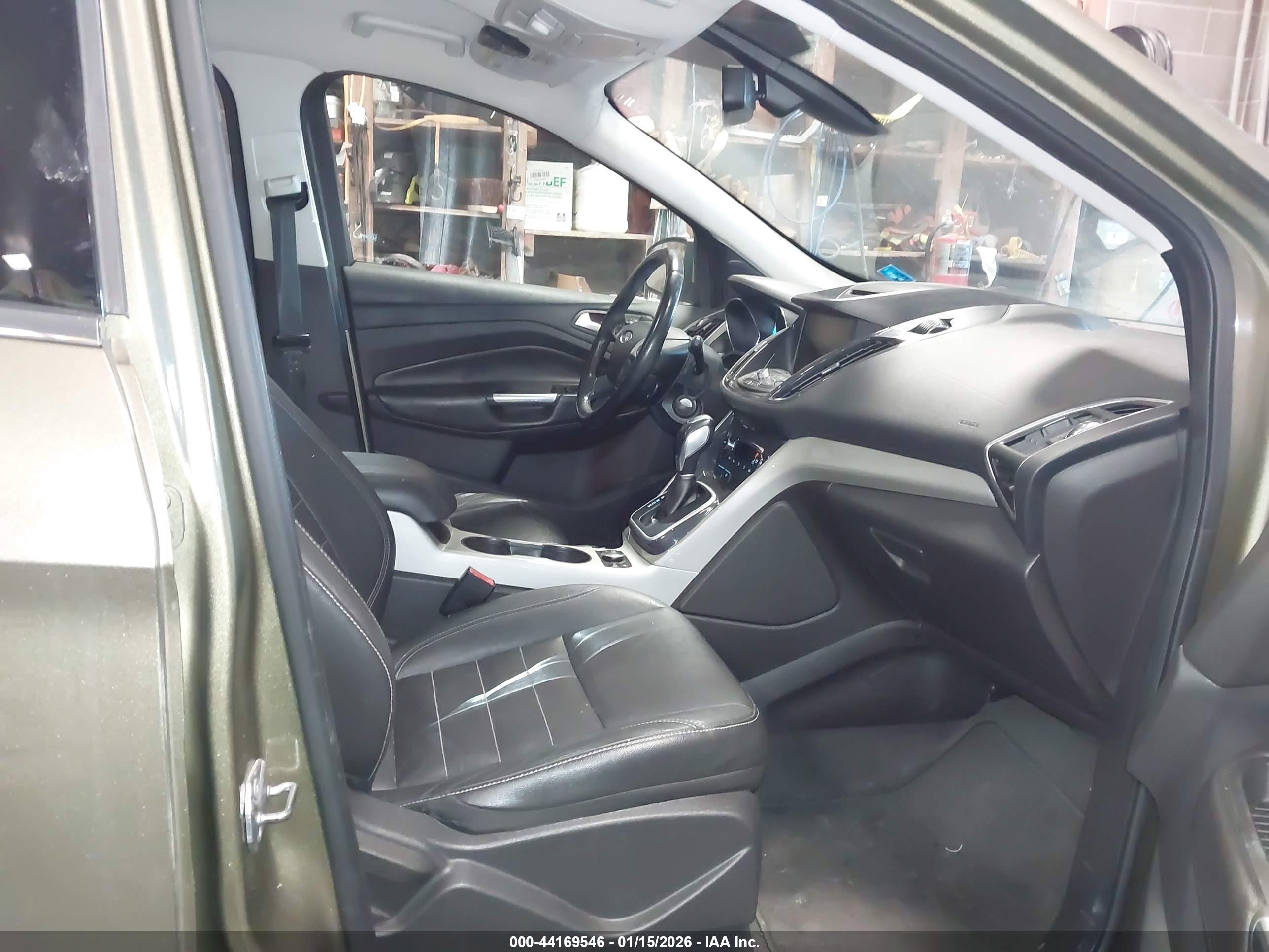 FORD ESCAPE image 5