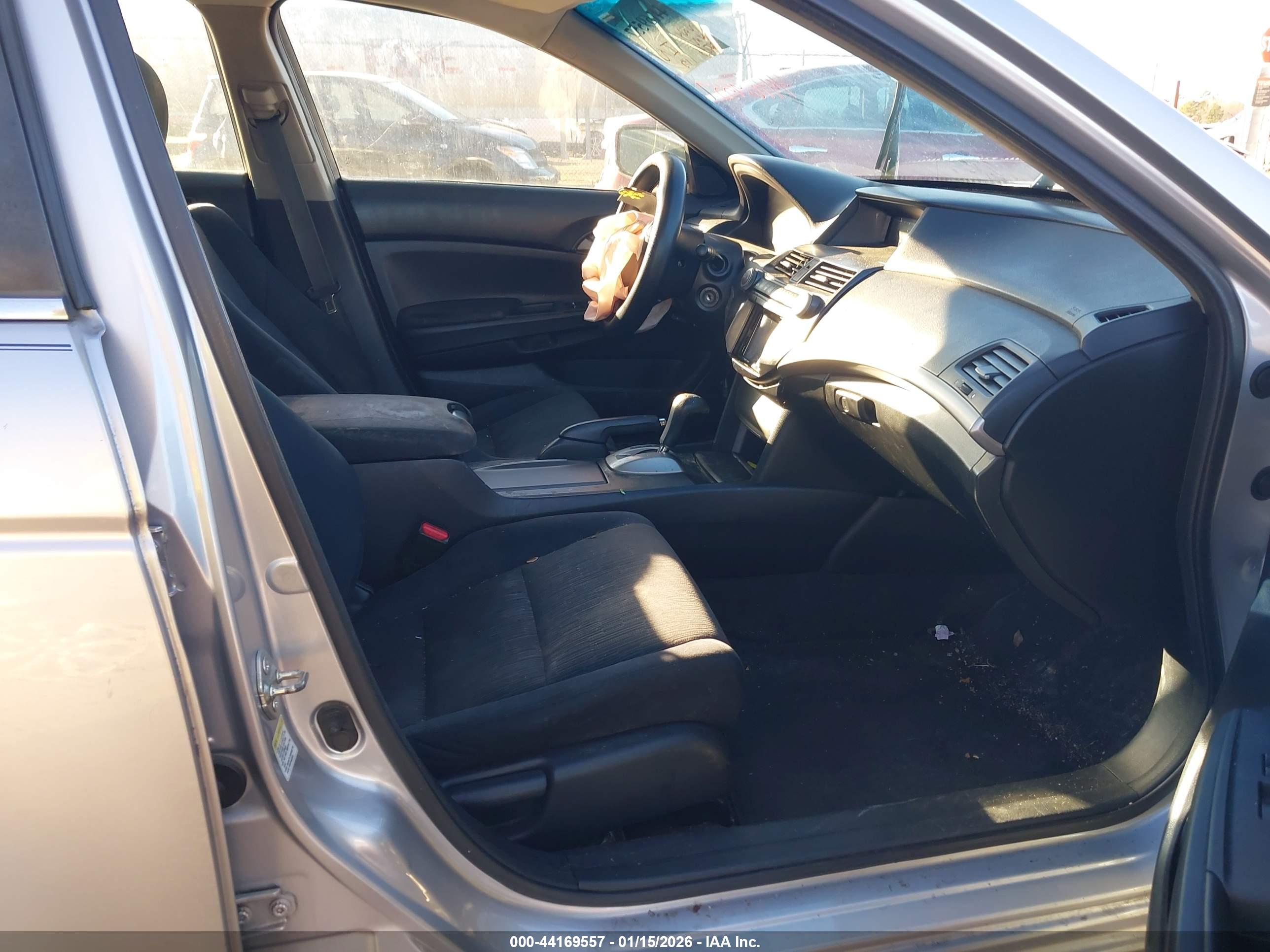 HONDA ACCORD image 5