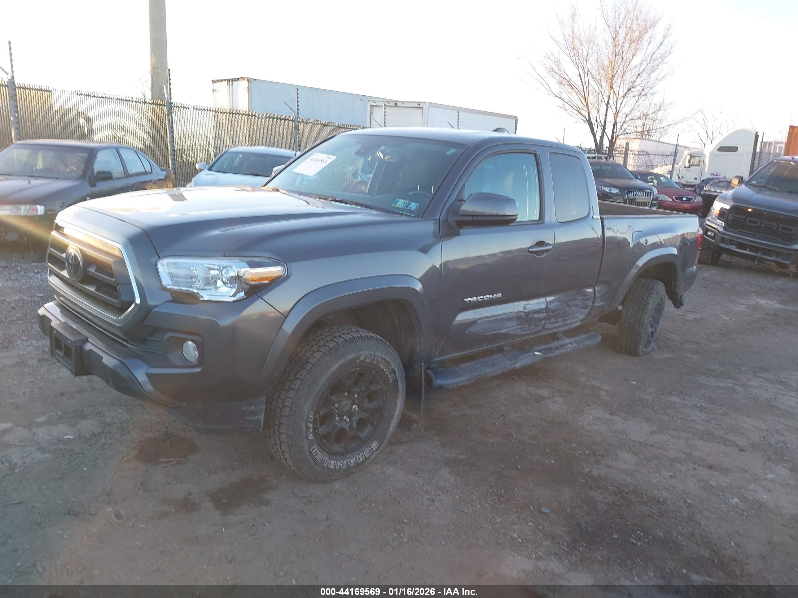 TOYOTA TACOMA image 2