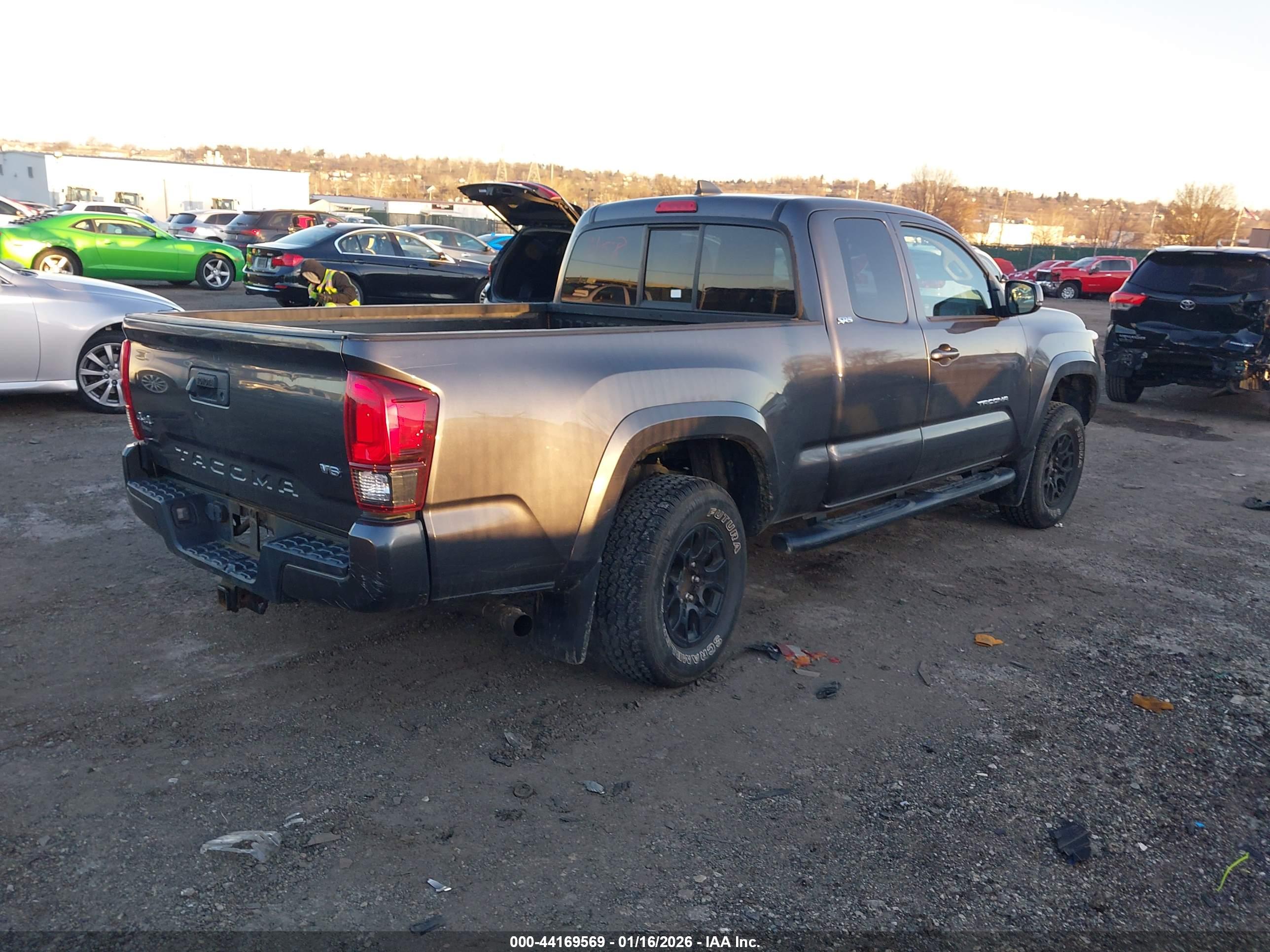TOYOTA TACOMA image 4