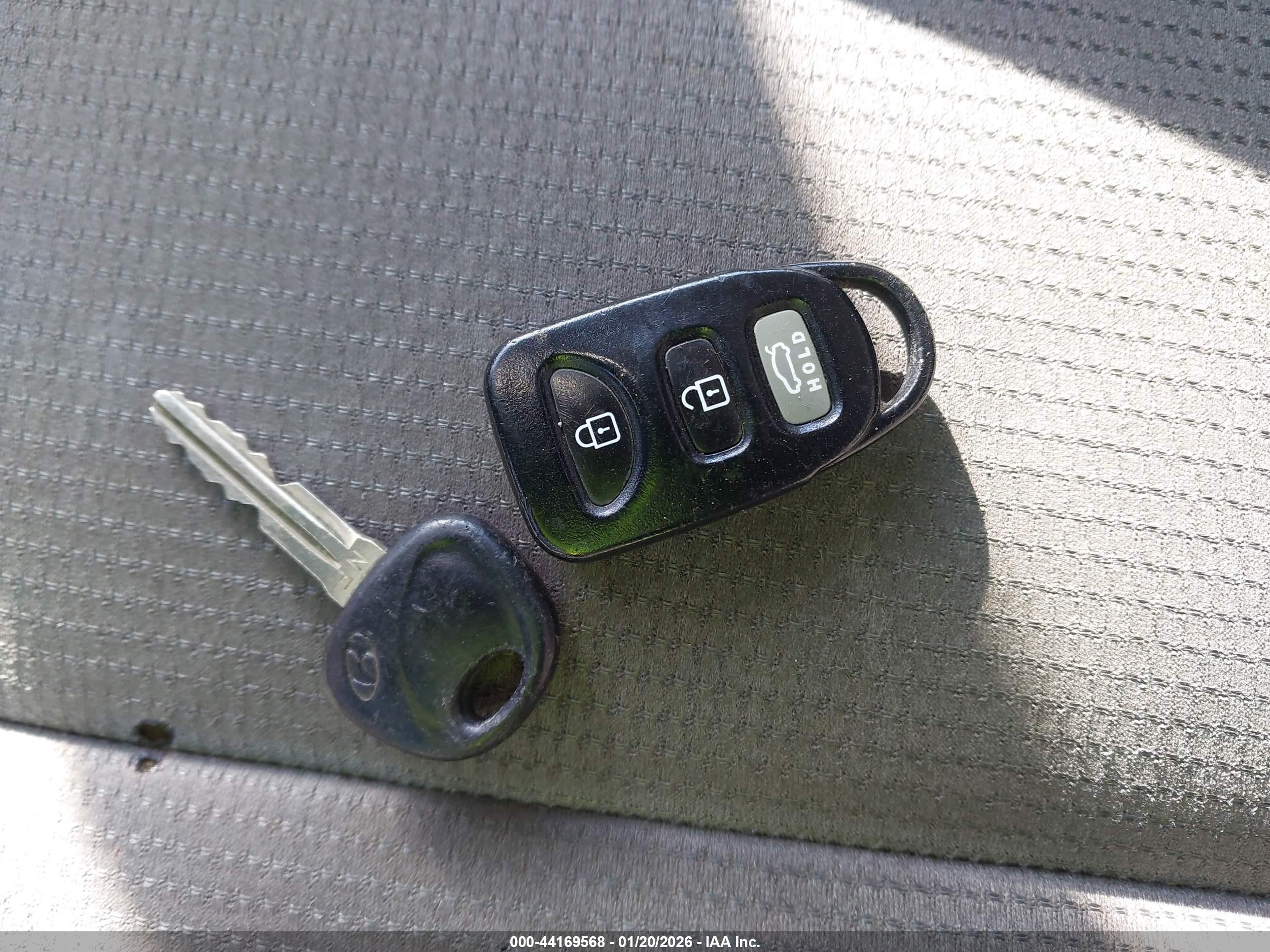 HYUNDAI SONATA image 11