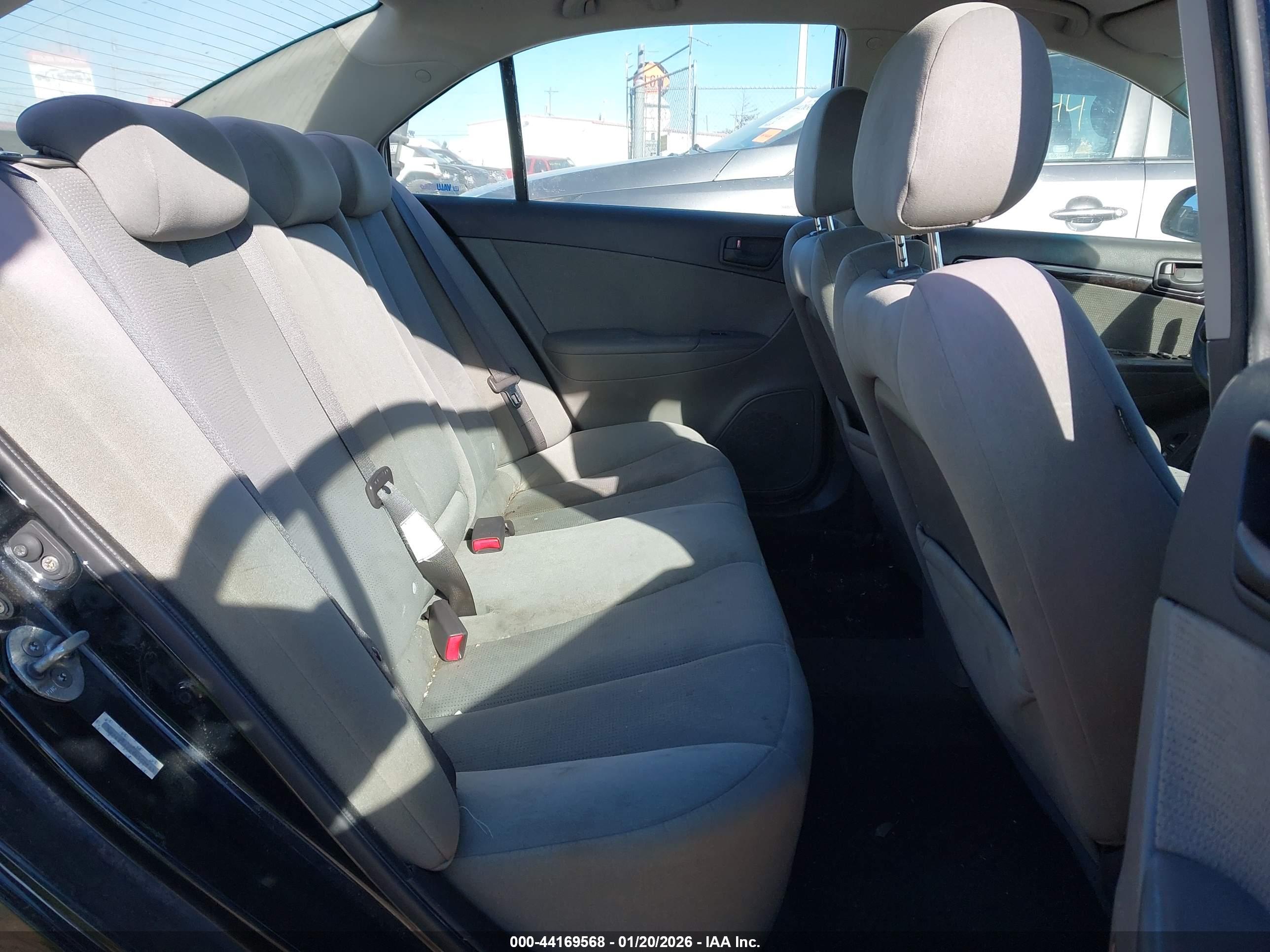 HYUNDAI SONATA image 8