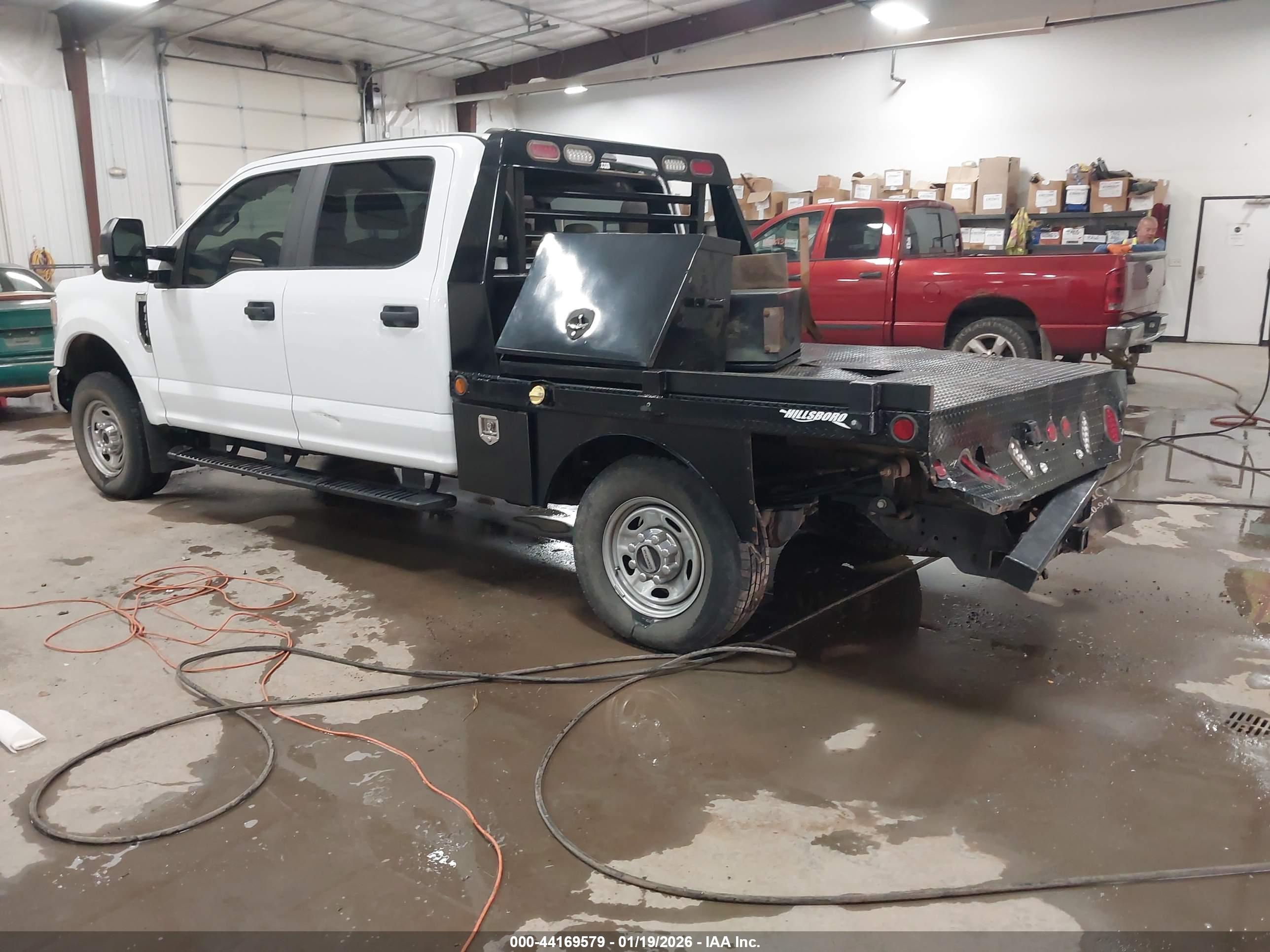 FORD F-250 image 3