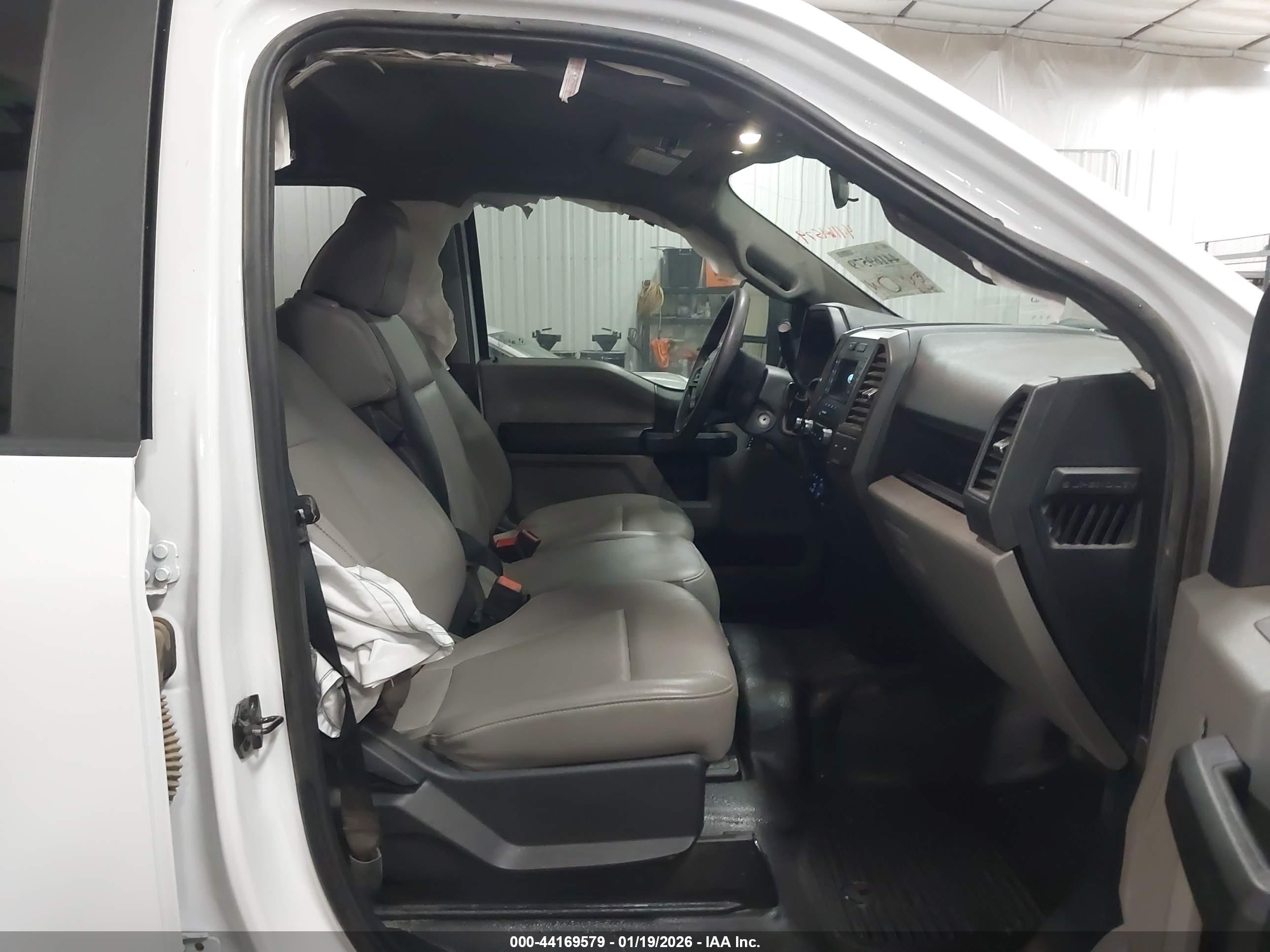 FORD F-250 image 5