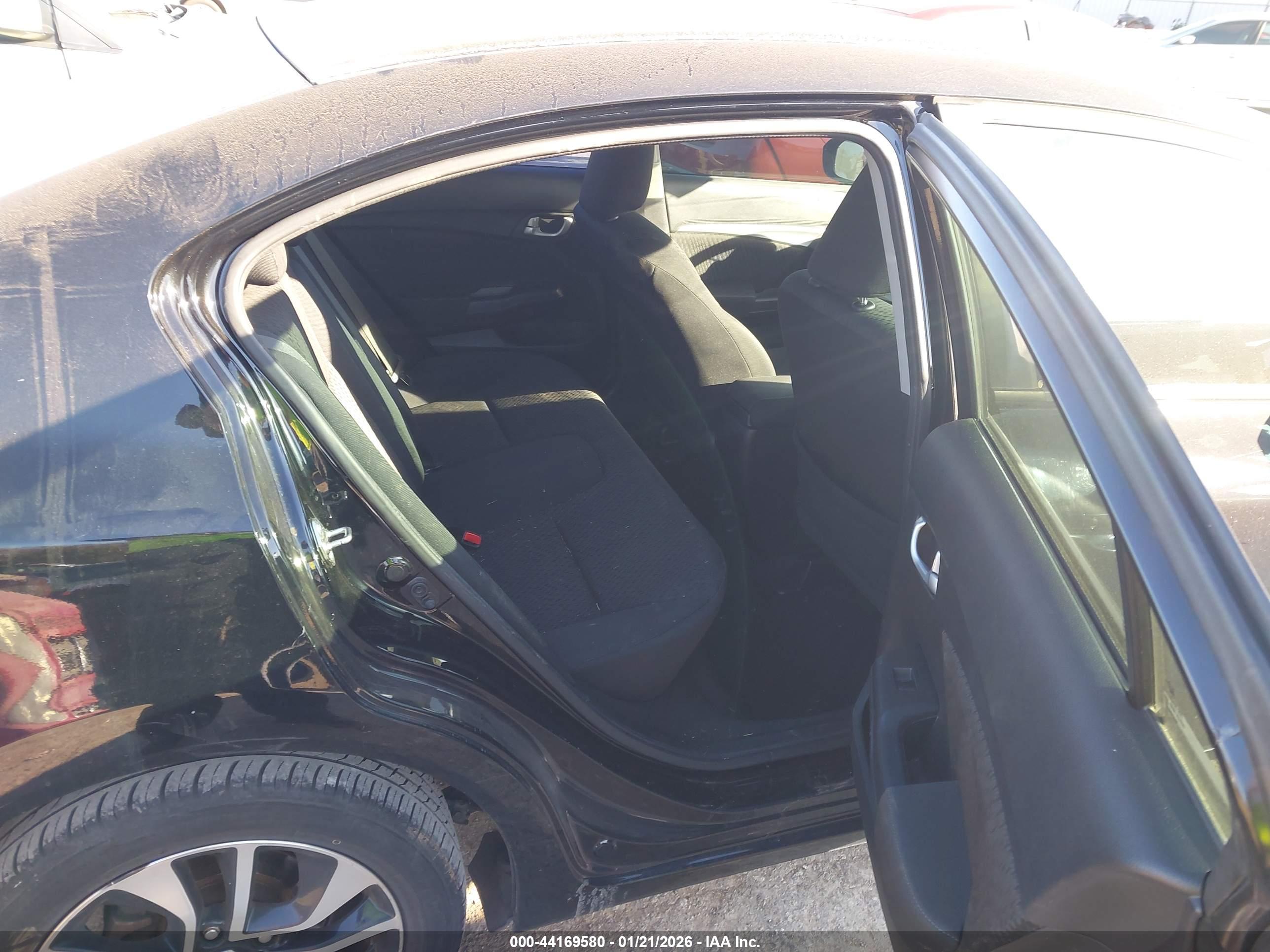 HONDA CIVIC image 8