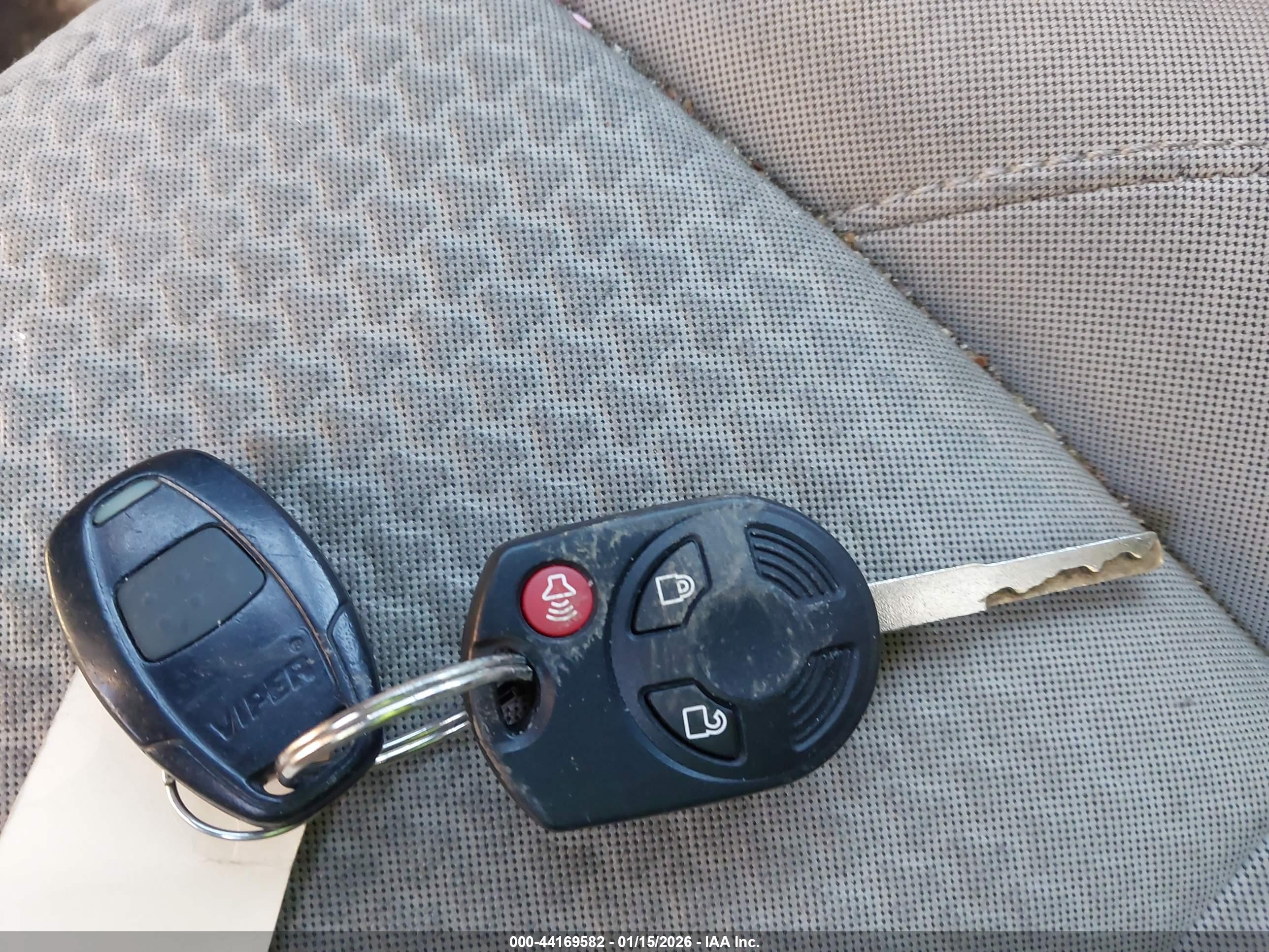 FORD ESCAPE image 11