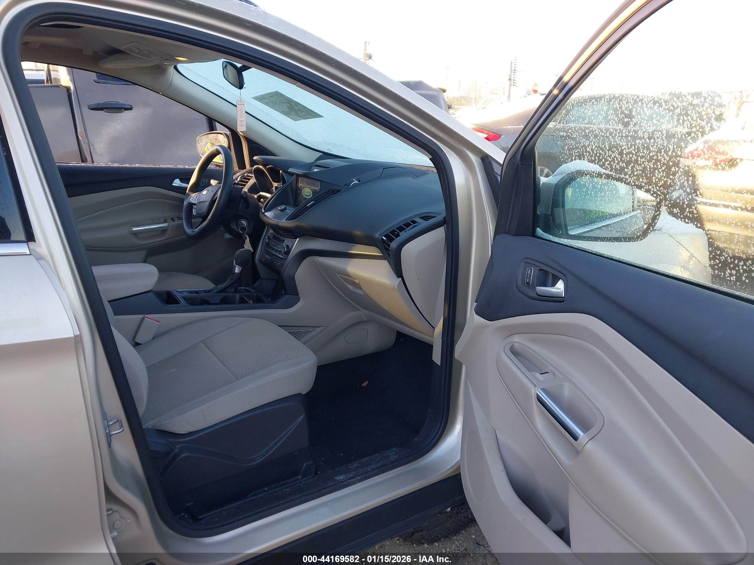FORD ESCAPE image 5