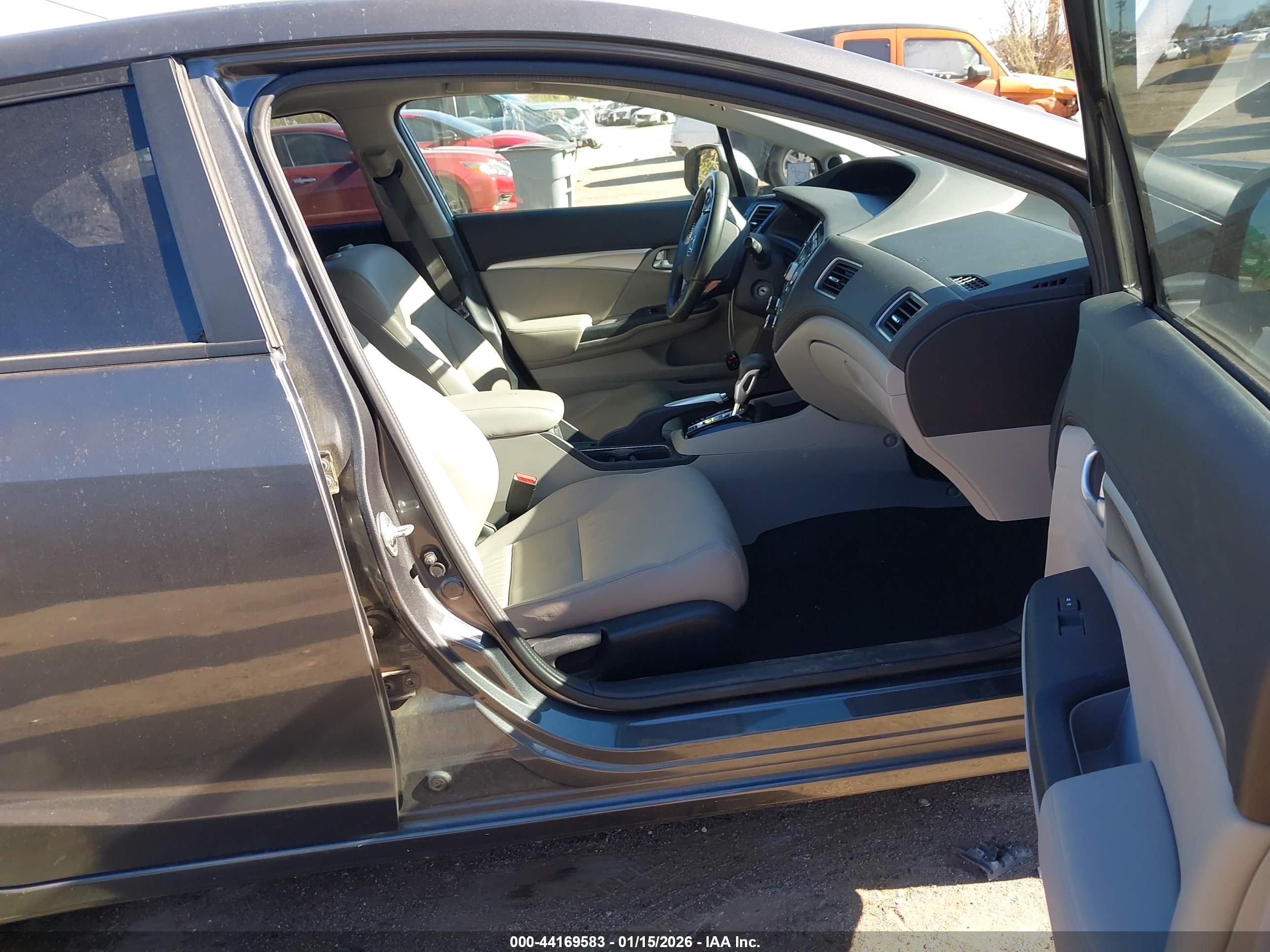 HONDA CIVIC image 5