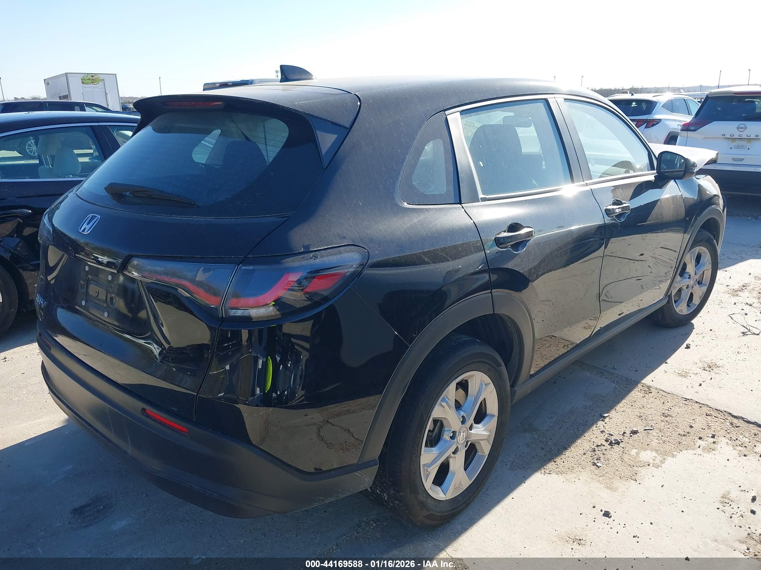 HONDA HR-V image 4