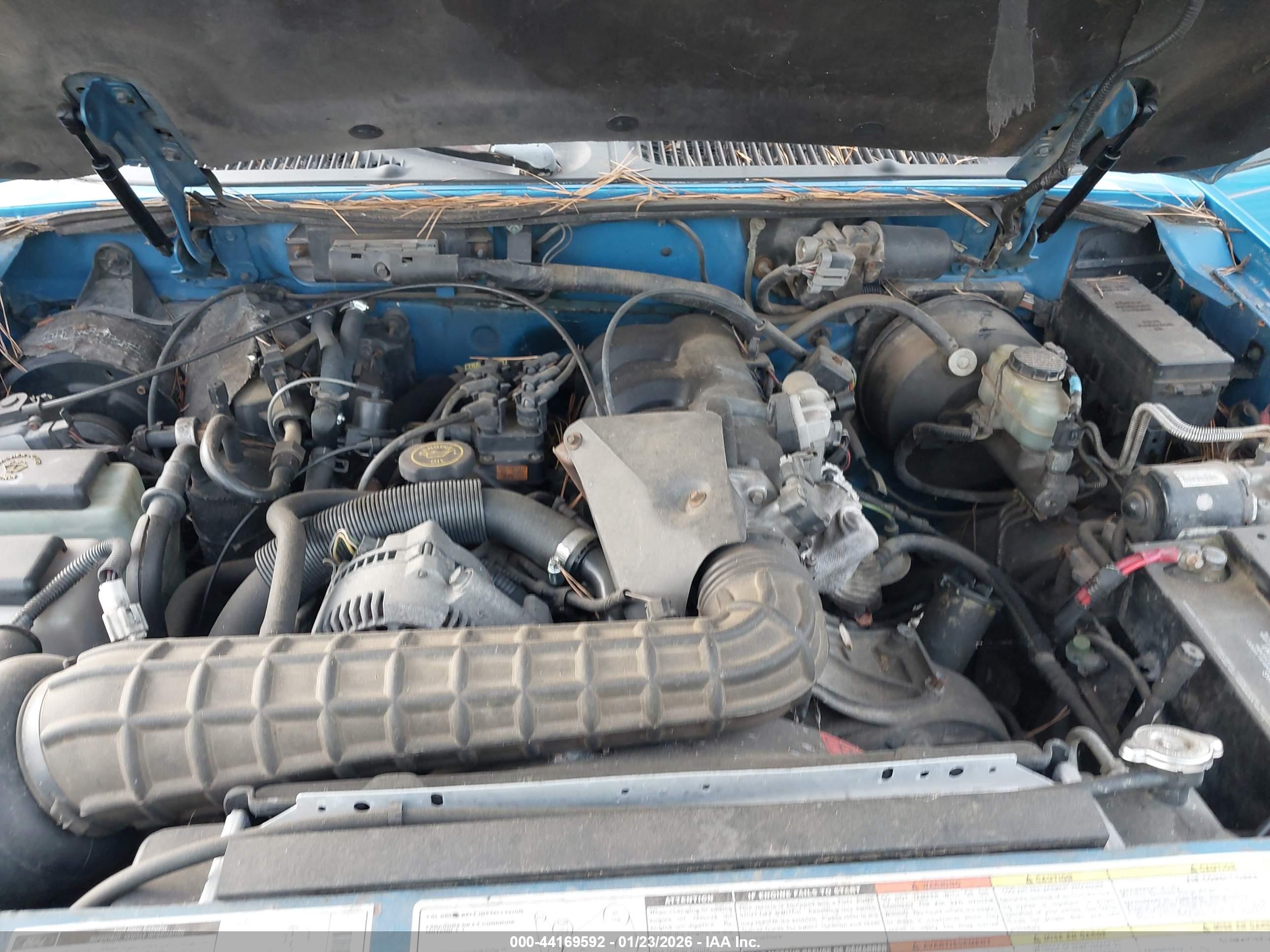 FORD EXPLORER image 10