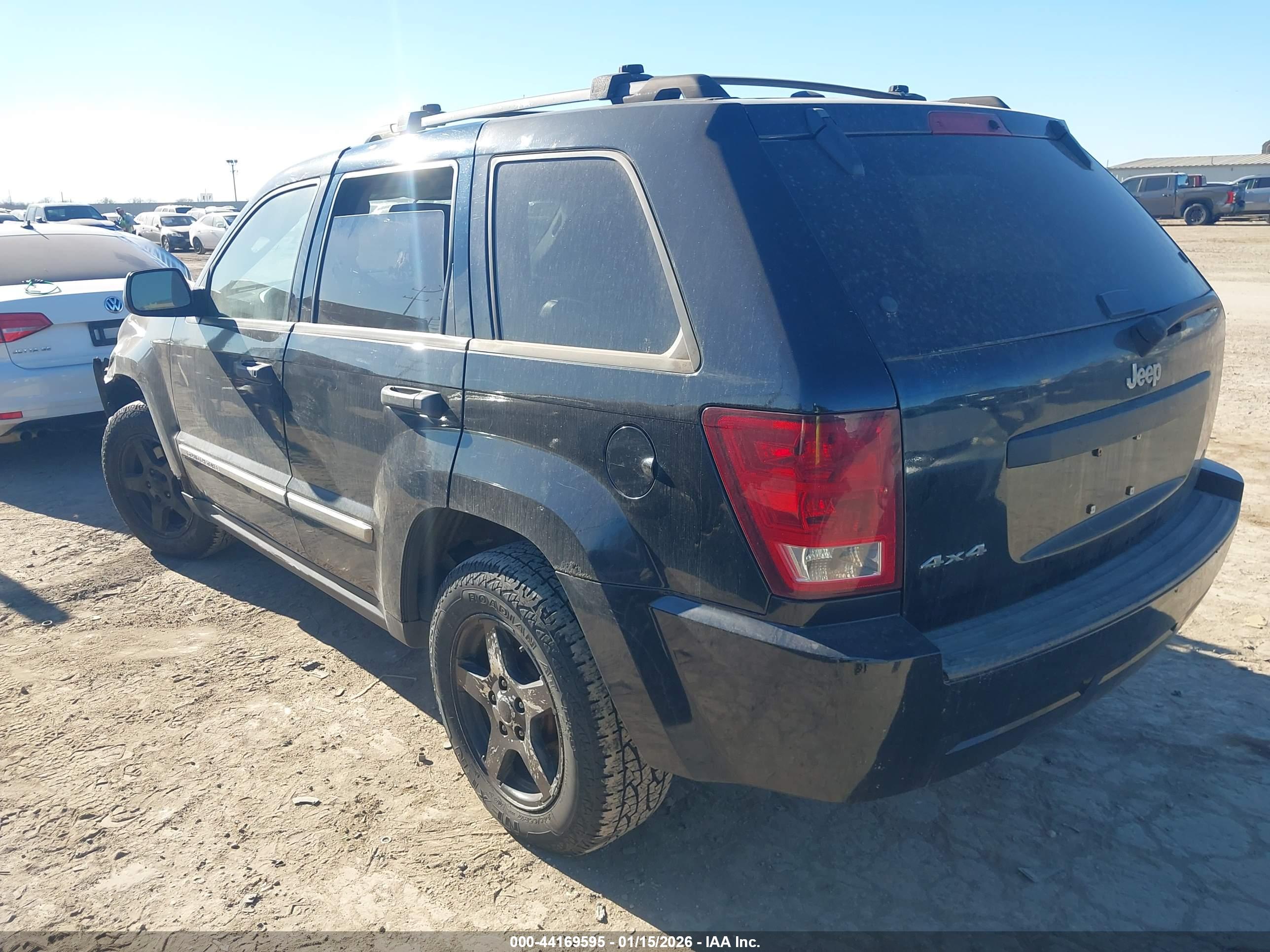 JEEP GRAND image 3