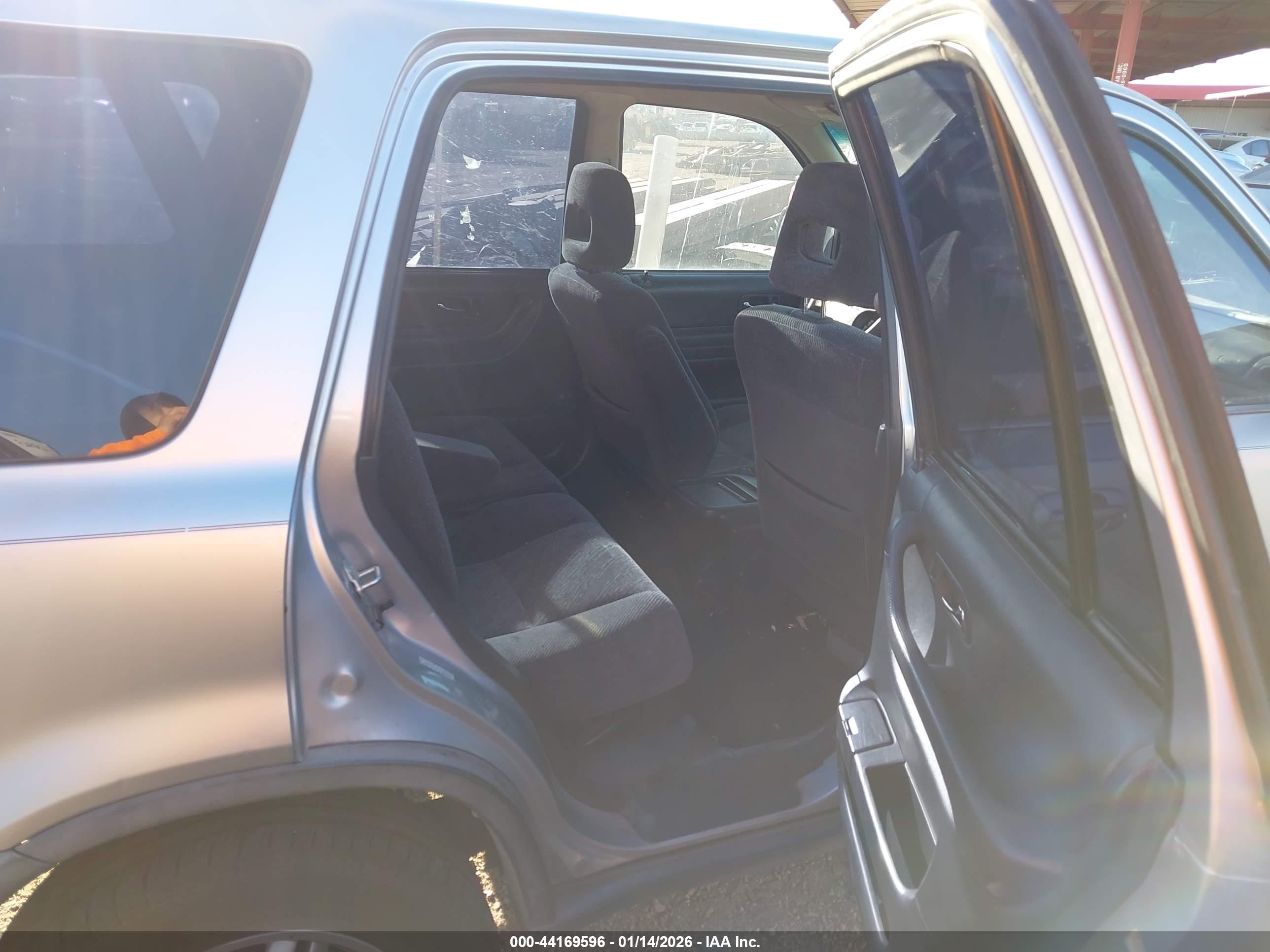 HONDA CR-V image 8