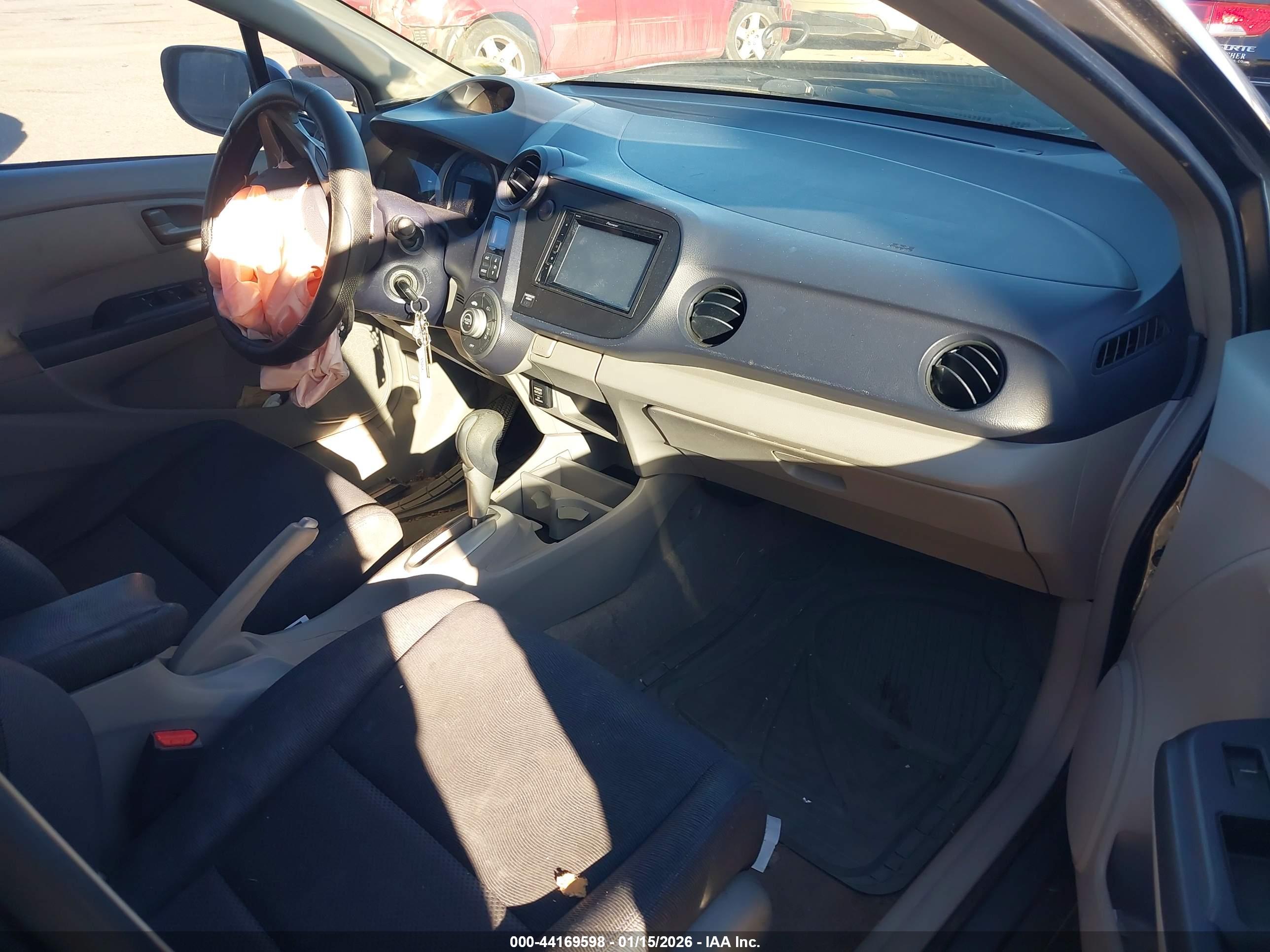 HONDA INSIGHT image 5