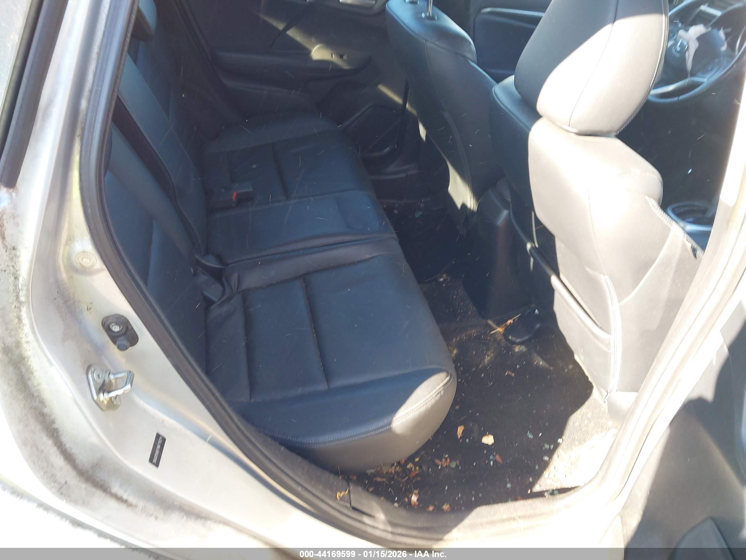 HONDA FIT image 8